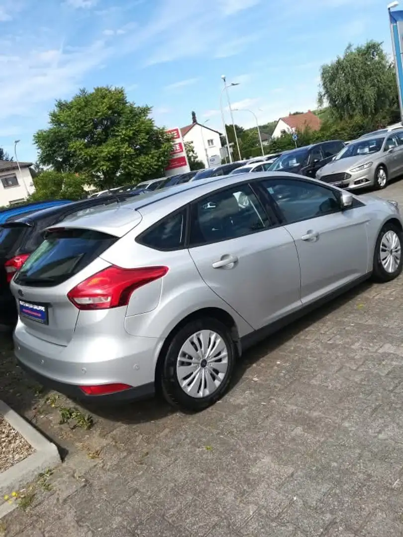 Ford Focus Business - 2
