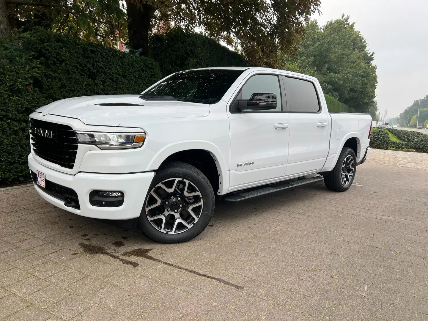 Dodge RAM Model 2025 Laramie sport € 59.900 ,- excl Білий - 1