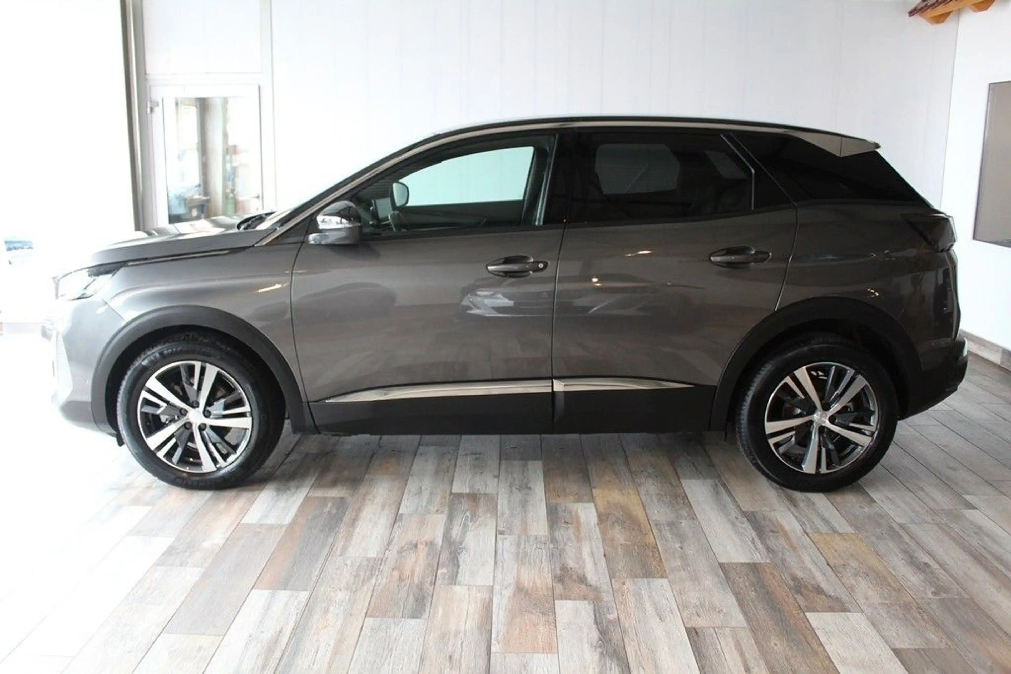 Peugeot 3008 Allure Pack 130 EAT8 LED*ACC*SZHZG* — photo 6