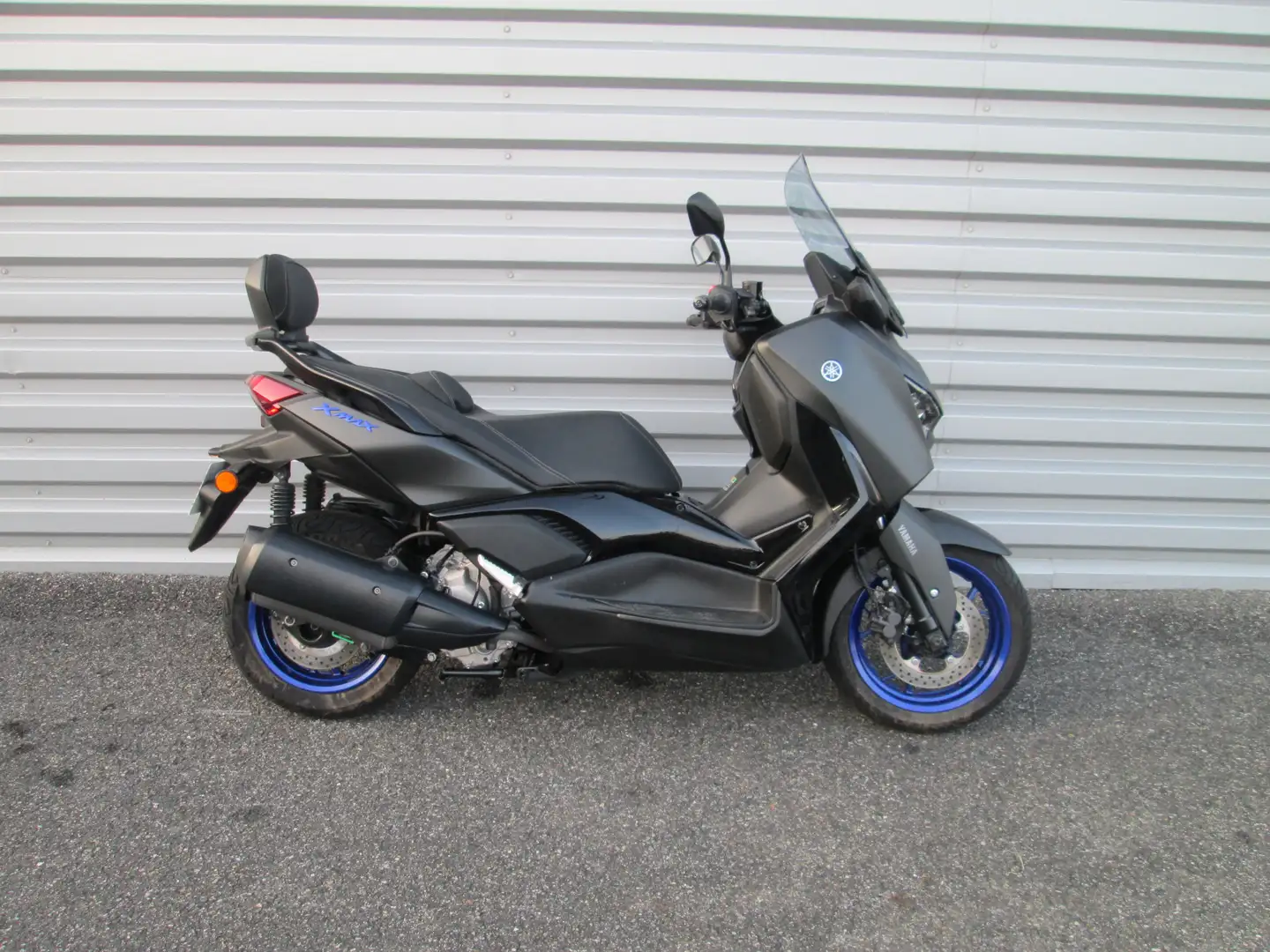Yamaha X-Max 300 Schwarz - 2