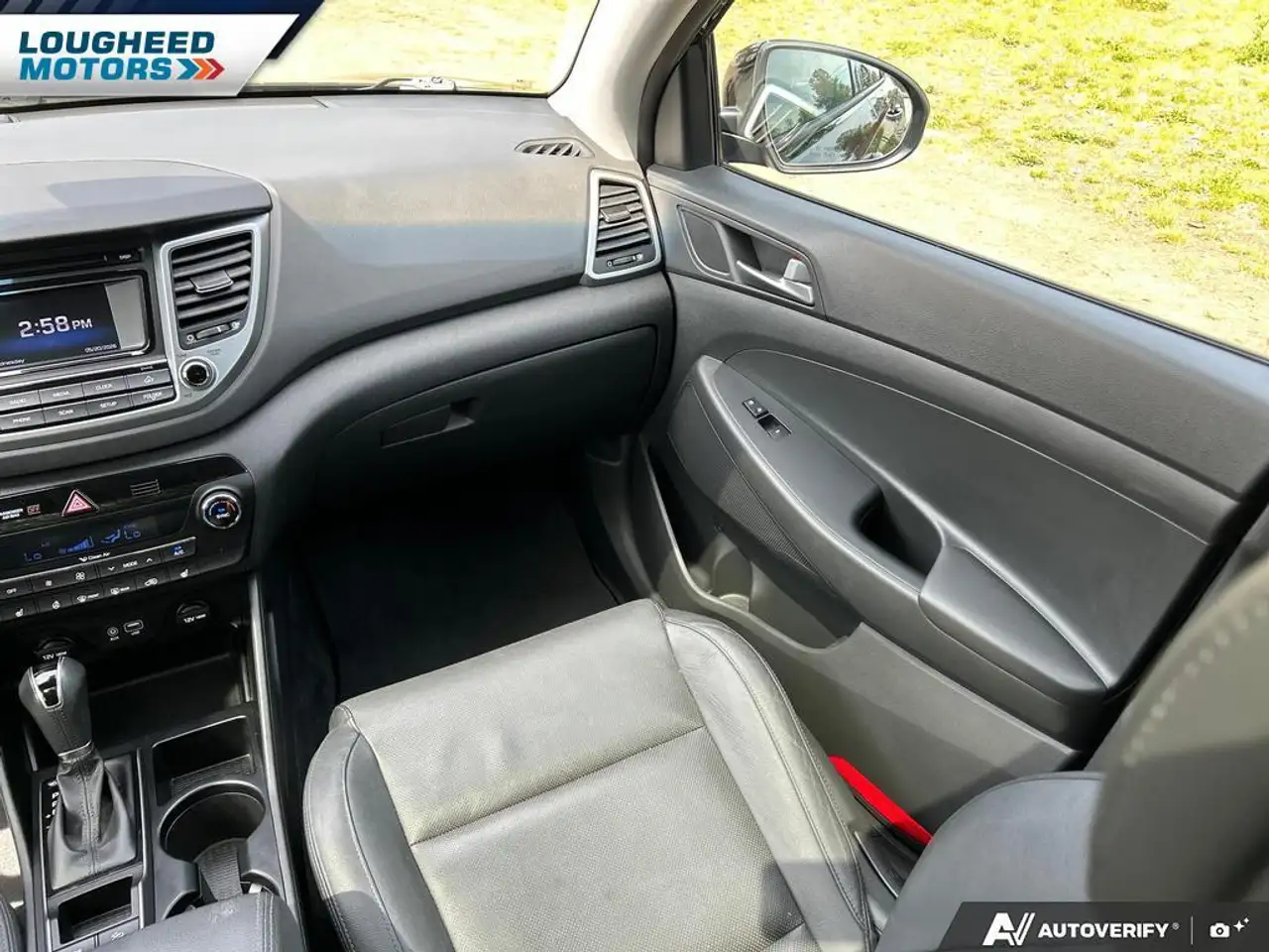 Hyundai TUCSON снимка Hyundai TUCSON
