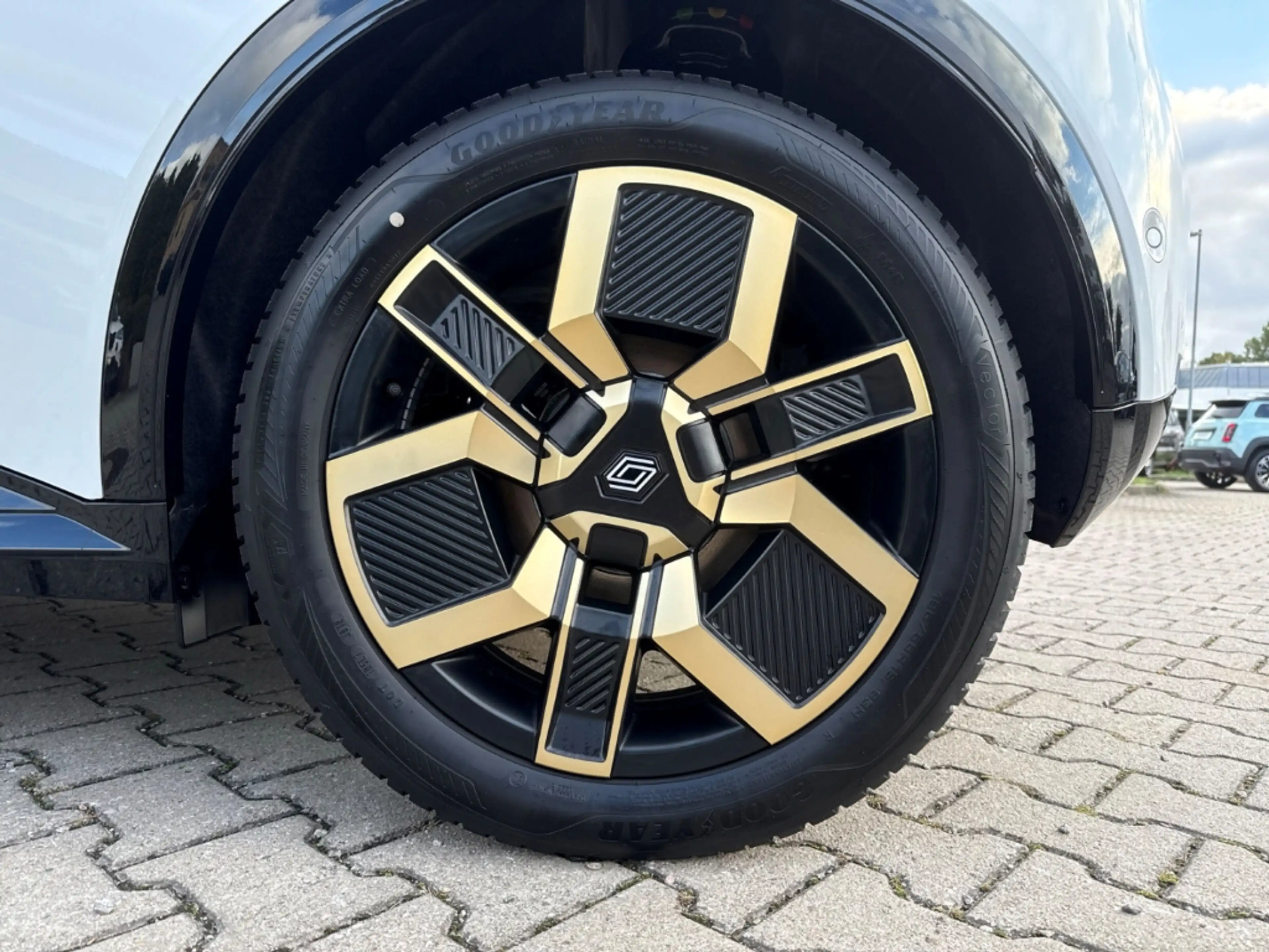 Renault R 5 ICONIC FIVE 150 COMFORT RANGE E-FA RDERUNG E-FÖRDE — photo 13