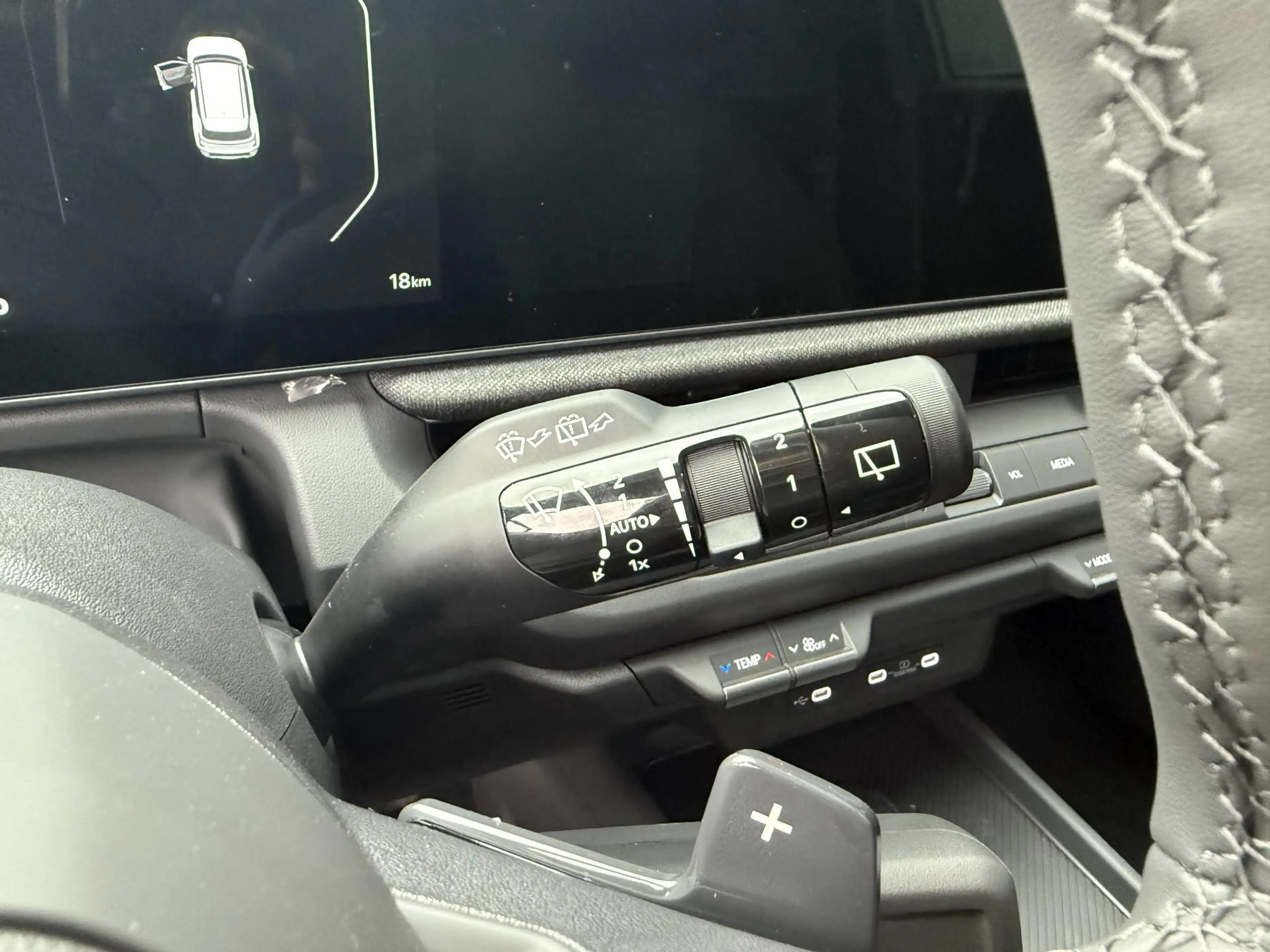 Kia Seltos 1.6 GDi Hybrid X-Line — photo 9