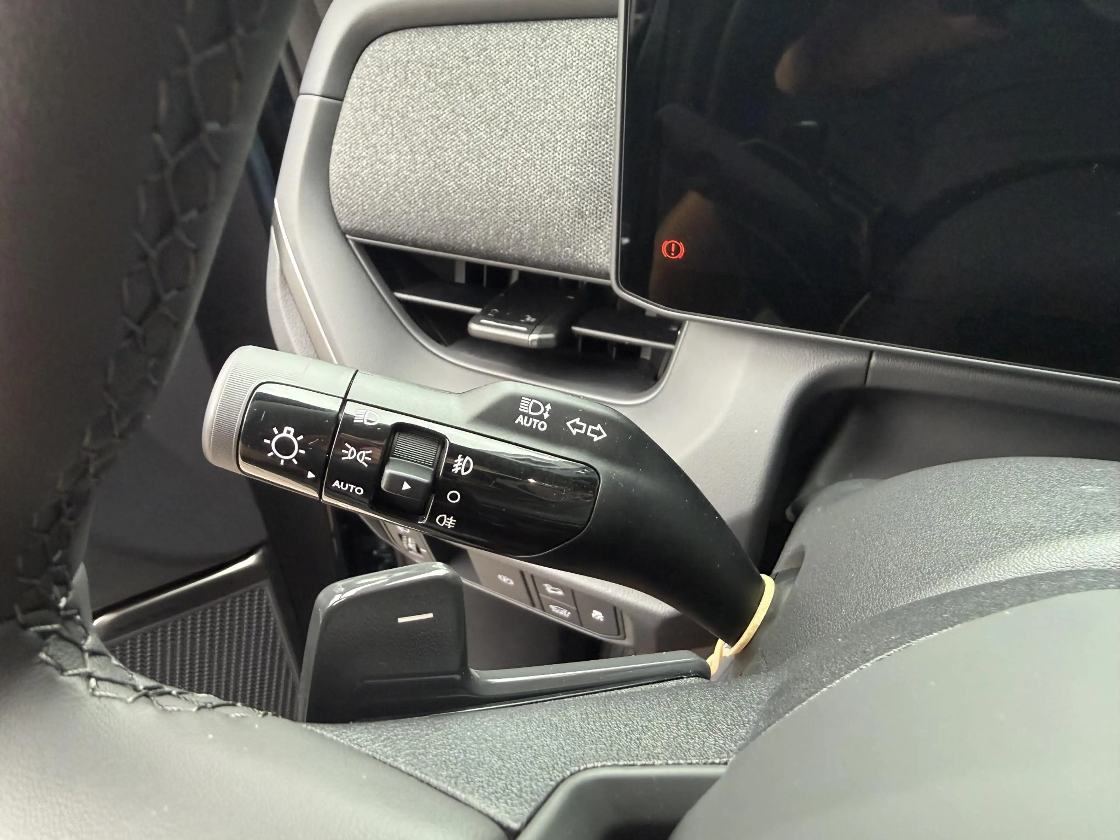 Kia Seltos 1.6 GDi Hybrid X-Line — photo 11