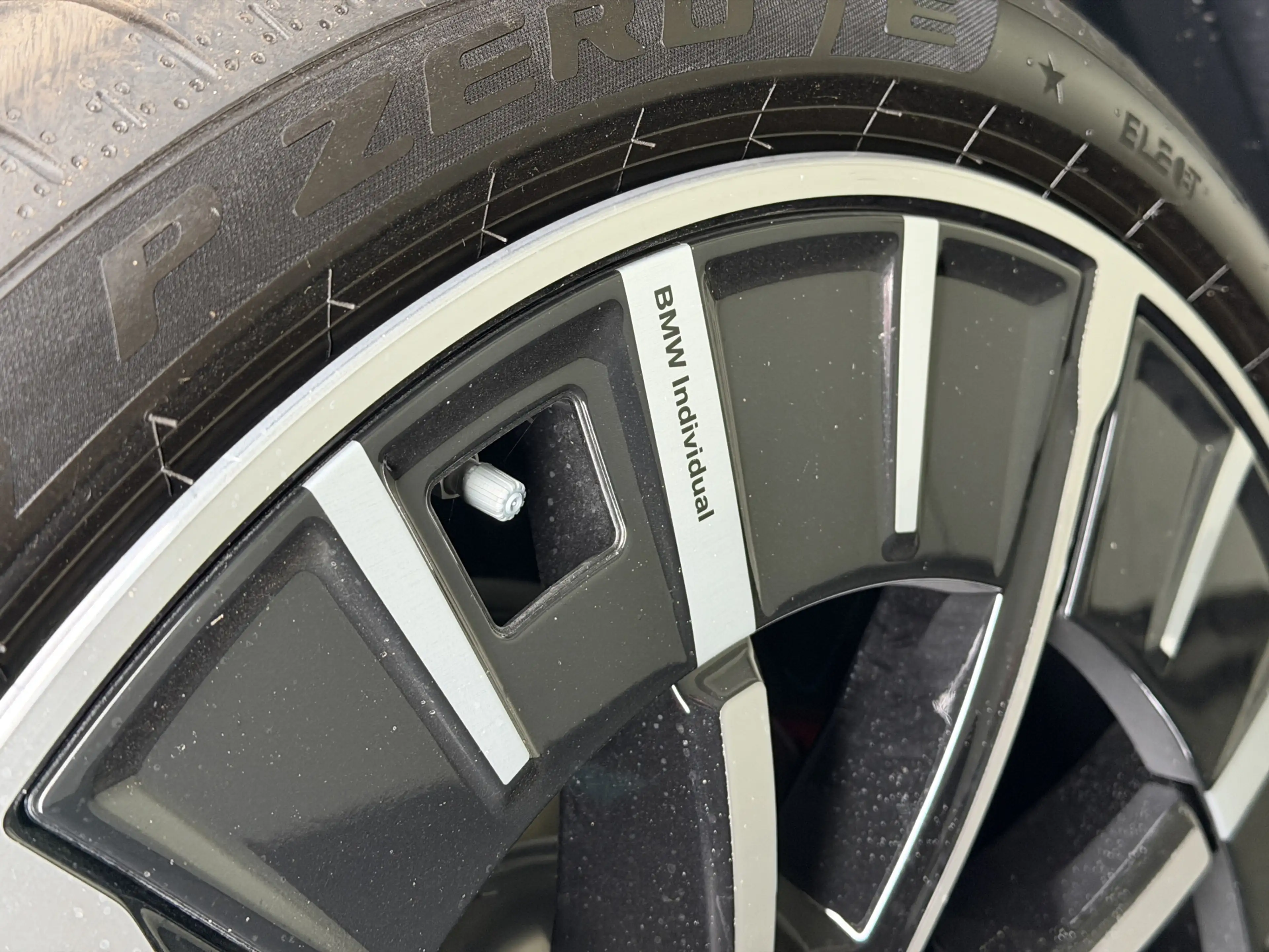 BMW iX3 50 xDrive 113 kWh | M Sport Pro | Trekhaak | H&K A — photo 15