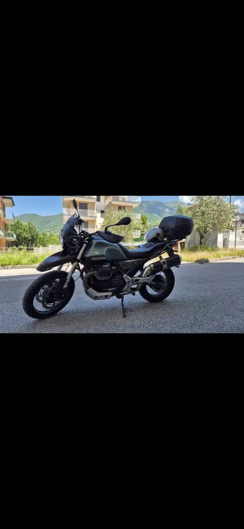 Moto Guzzi V 85 TT Verde - 2