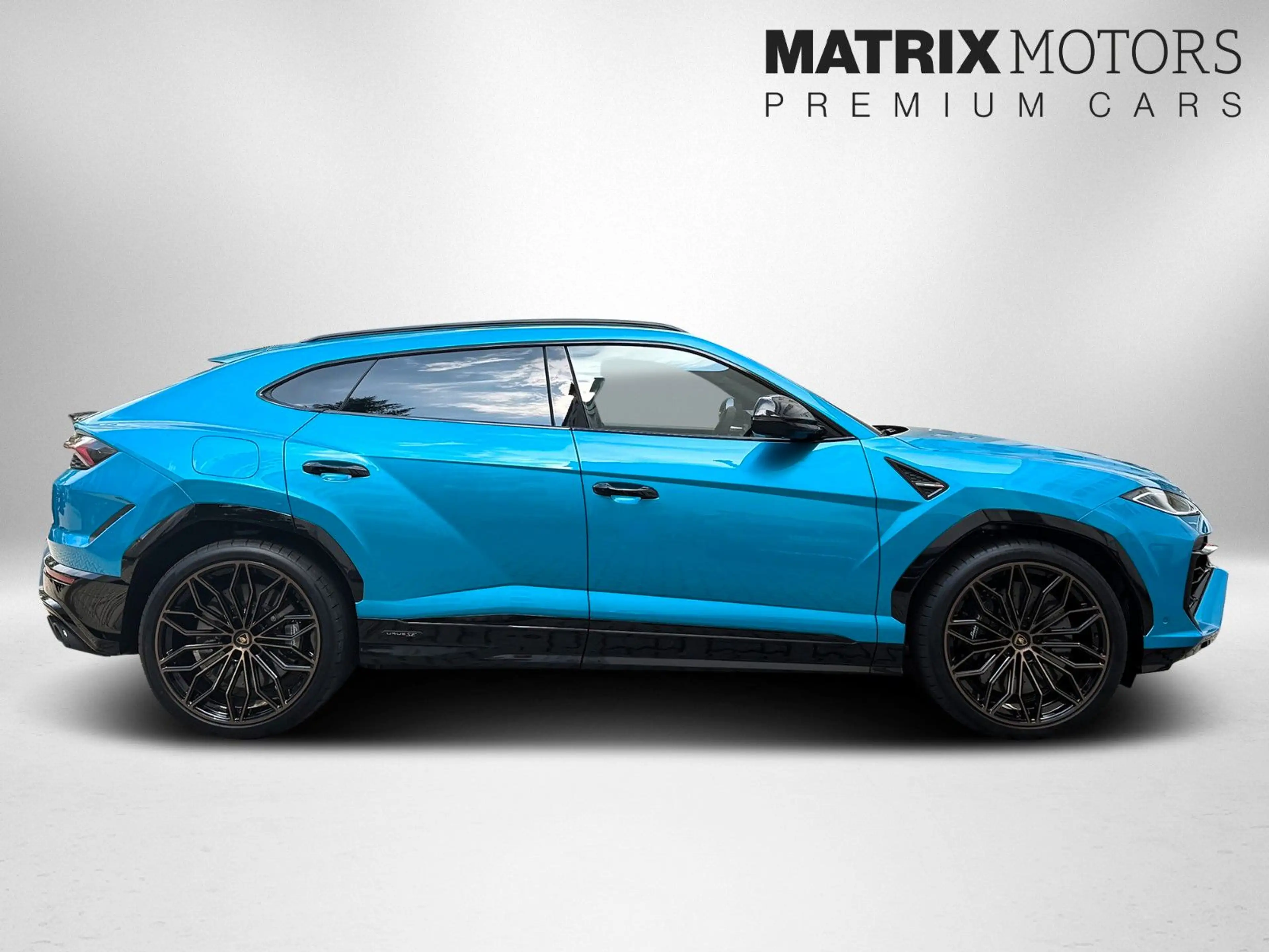 Lamborghini Urus SE MY26 cooled&heated Bang&Olufsen Massage — photo 5