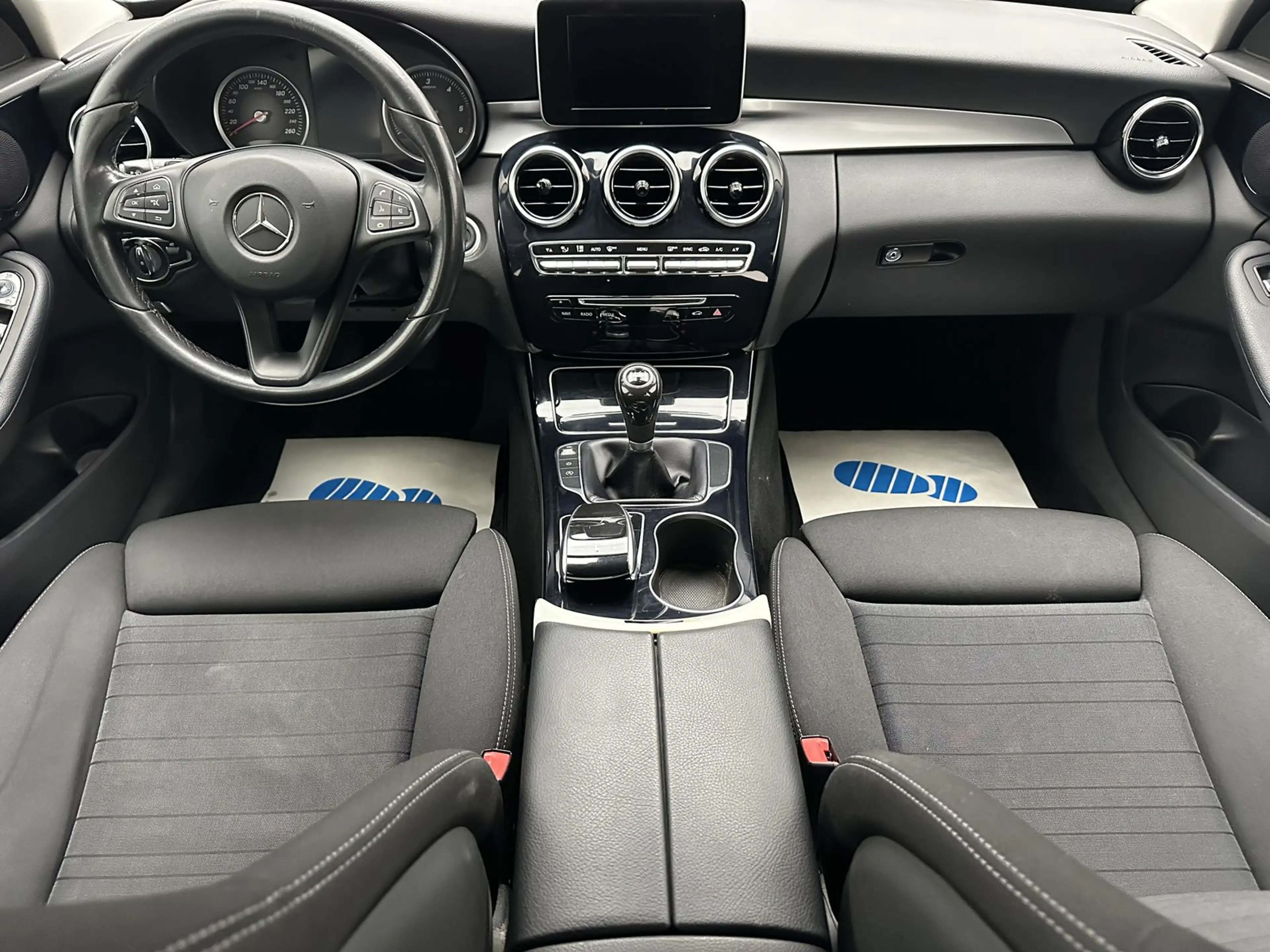 Mercedes-Benz C 220 BlueTec ''NAVI-MULTI-PDC-SITZH-KLIMA'' — photo 12