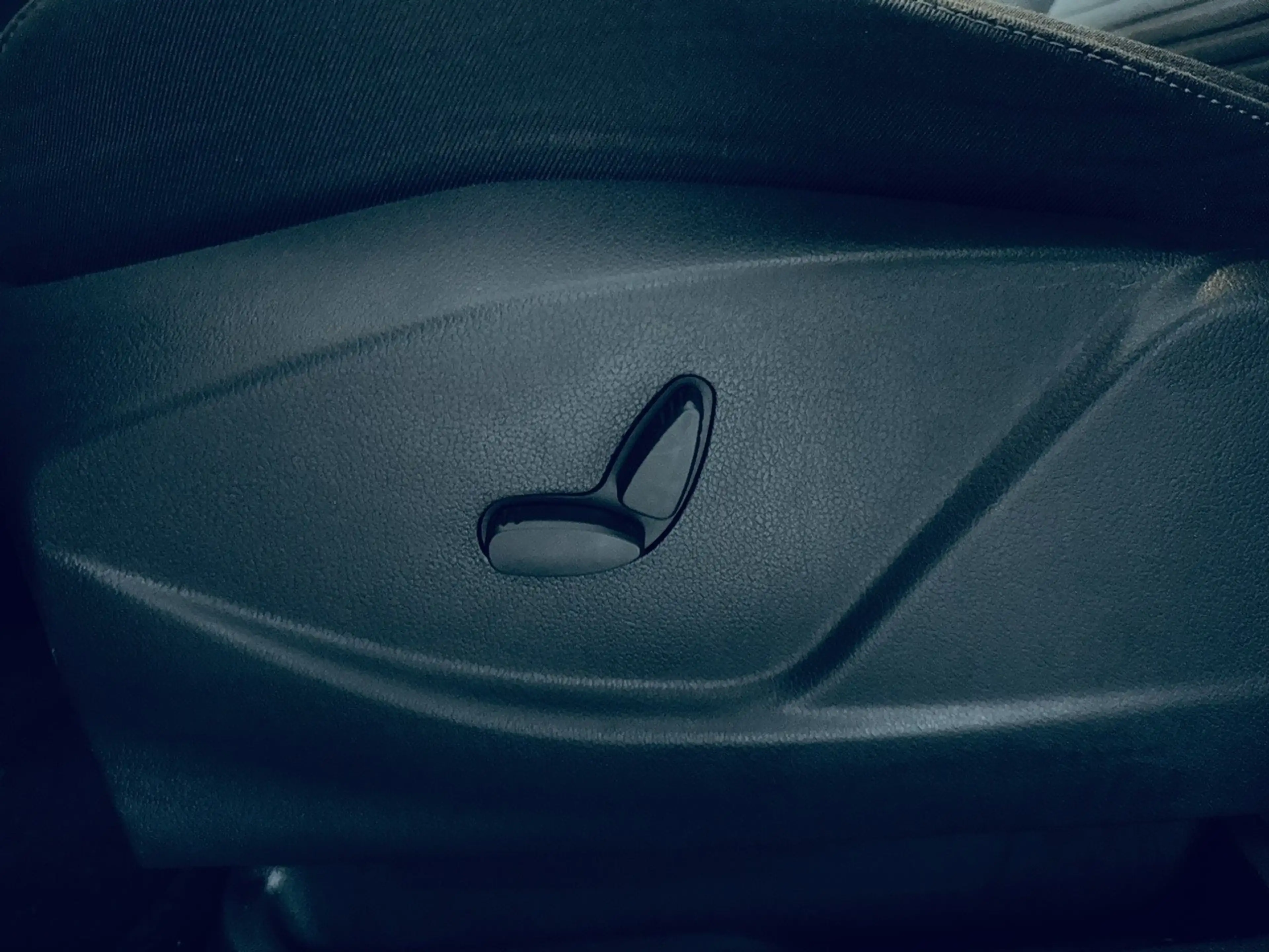 Ford Grand C-Max Titanium*Finanzierung+Garantie+Inspektion* — photo 13