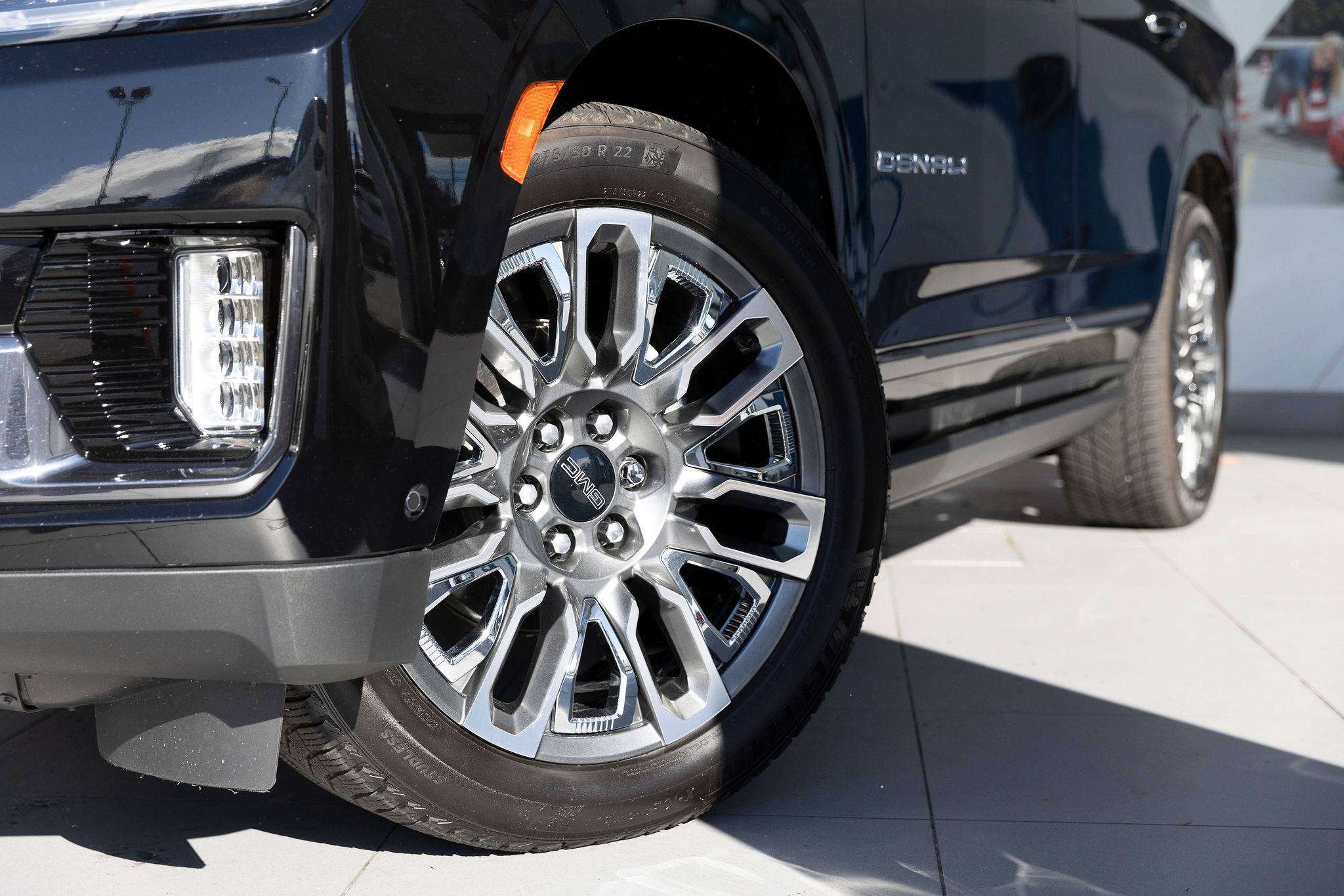 2023 GMC Yukon