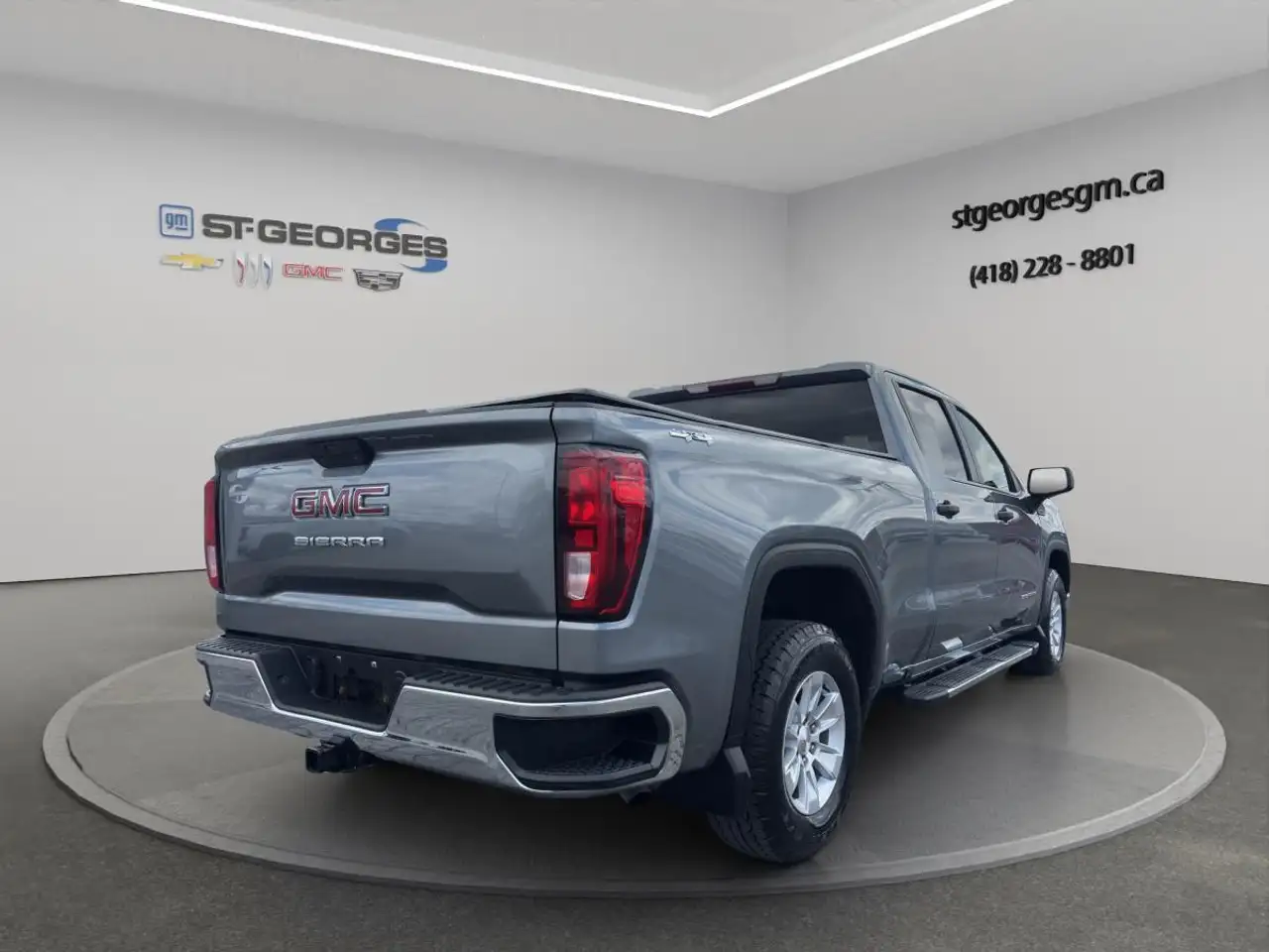 GMC Sierra 1500 снимка GMC Sierra 1500