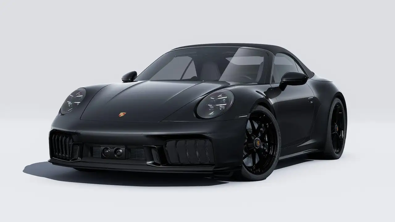 Porsche 992 Carrera 4 GTS Cabriolet — photo 1 of 8