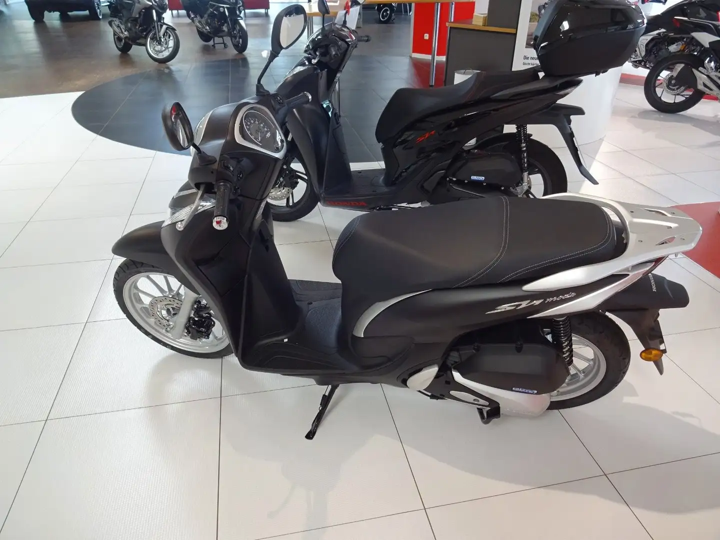 Honda SH Mode 125 Nero - 1