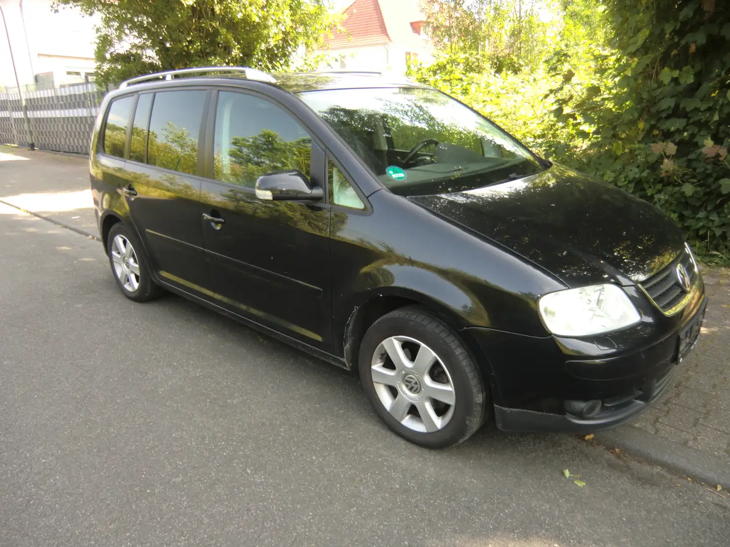 Volkswagen Touran Highline Zwart - 1