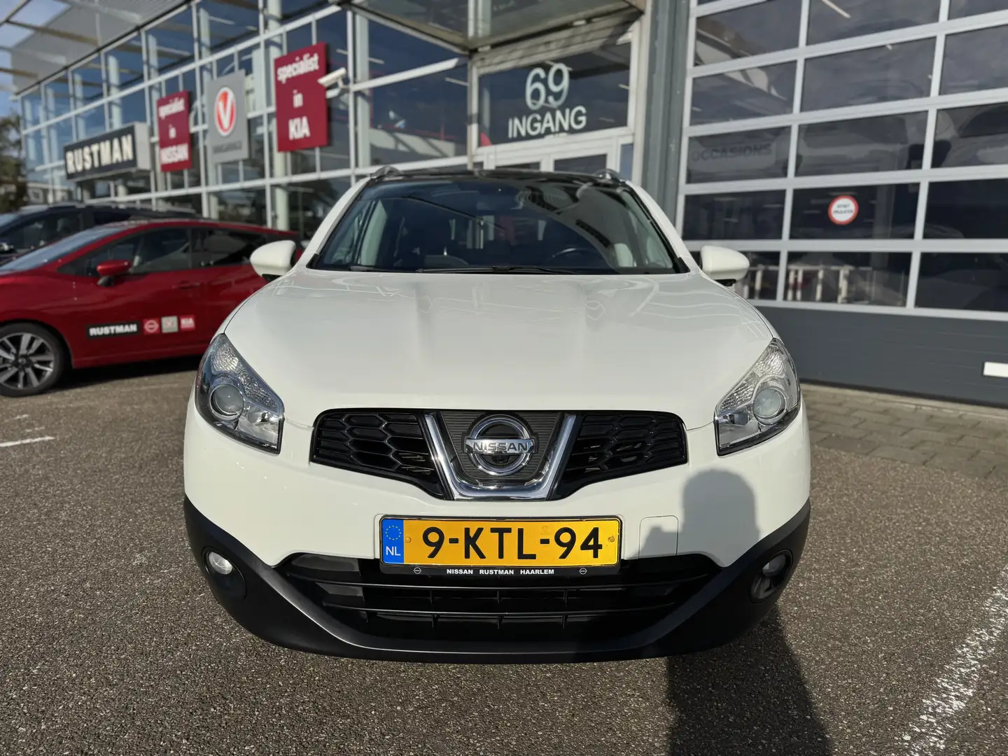 Nissan Qashqai 1.6 Connect Edition Weiß - 2