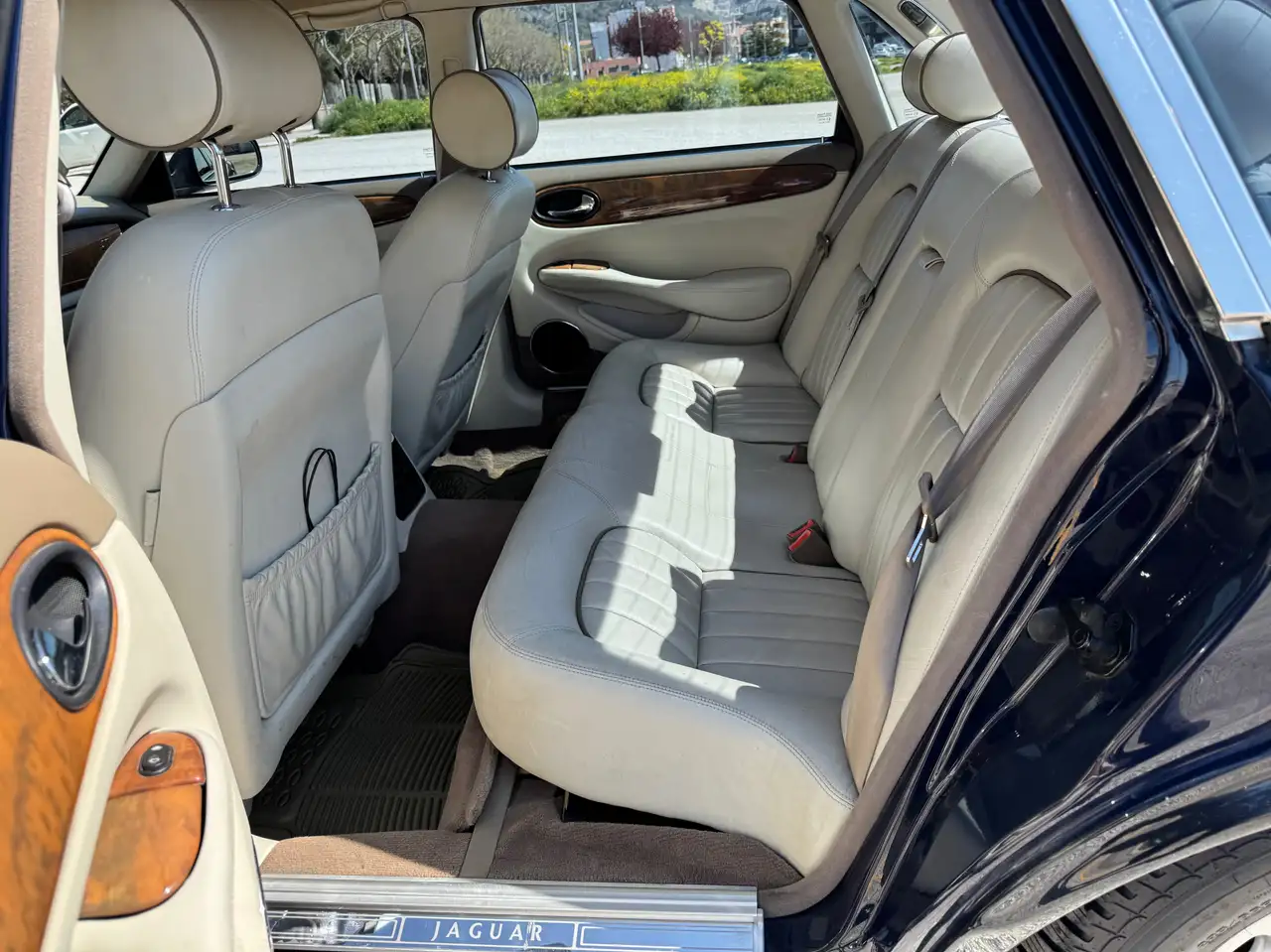 Jaguar XJ 3.2 V8 Sovereign, foto 3