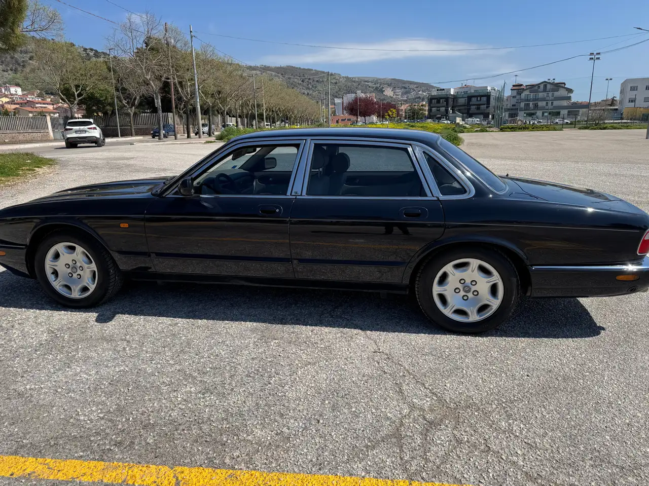 Jaguar XJ 3.2 V8 Sovereign, foto 2