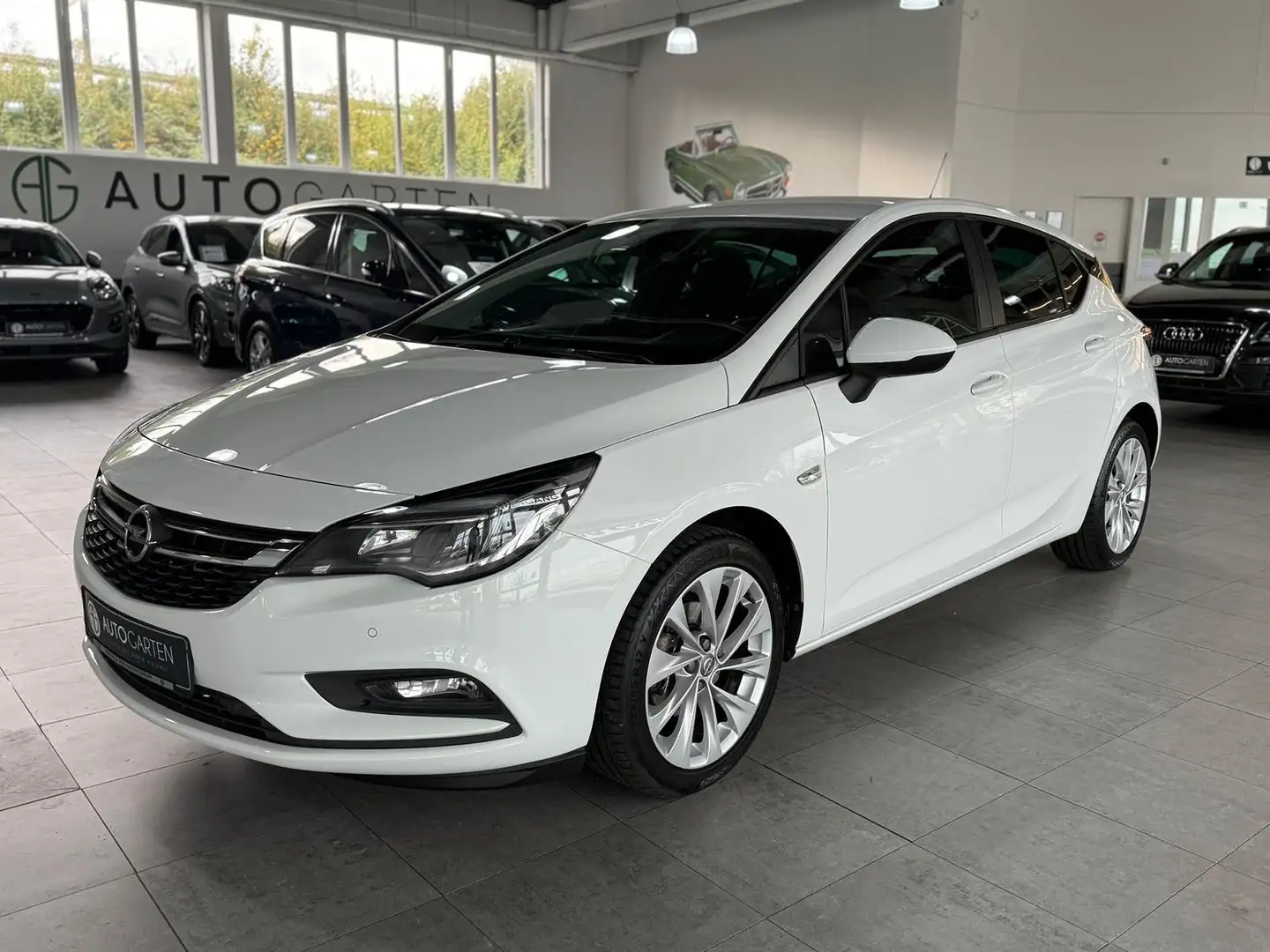 Opel Astra K Lim. Edition *Automatik*AHK*Tempomat* Blanc - 1