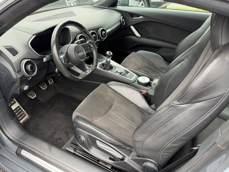 Audi TT Coupe 2.0 TFSI S Line Sport Plus Magnetic — photo 9