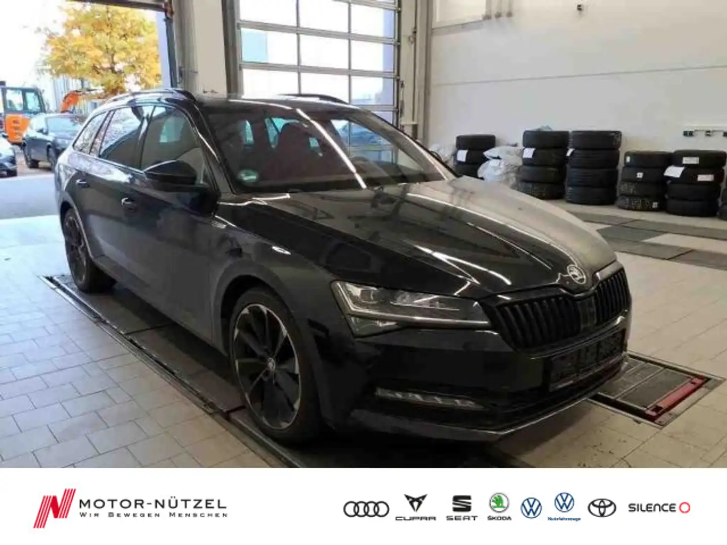 Skoda Superb Combi 2.0 TDI 4x4 DSG SPORTLINE BEAM+NAVI Schwarz - 1