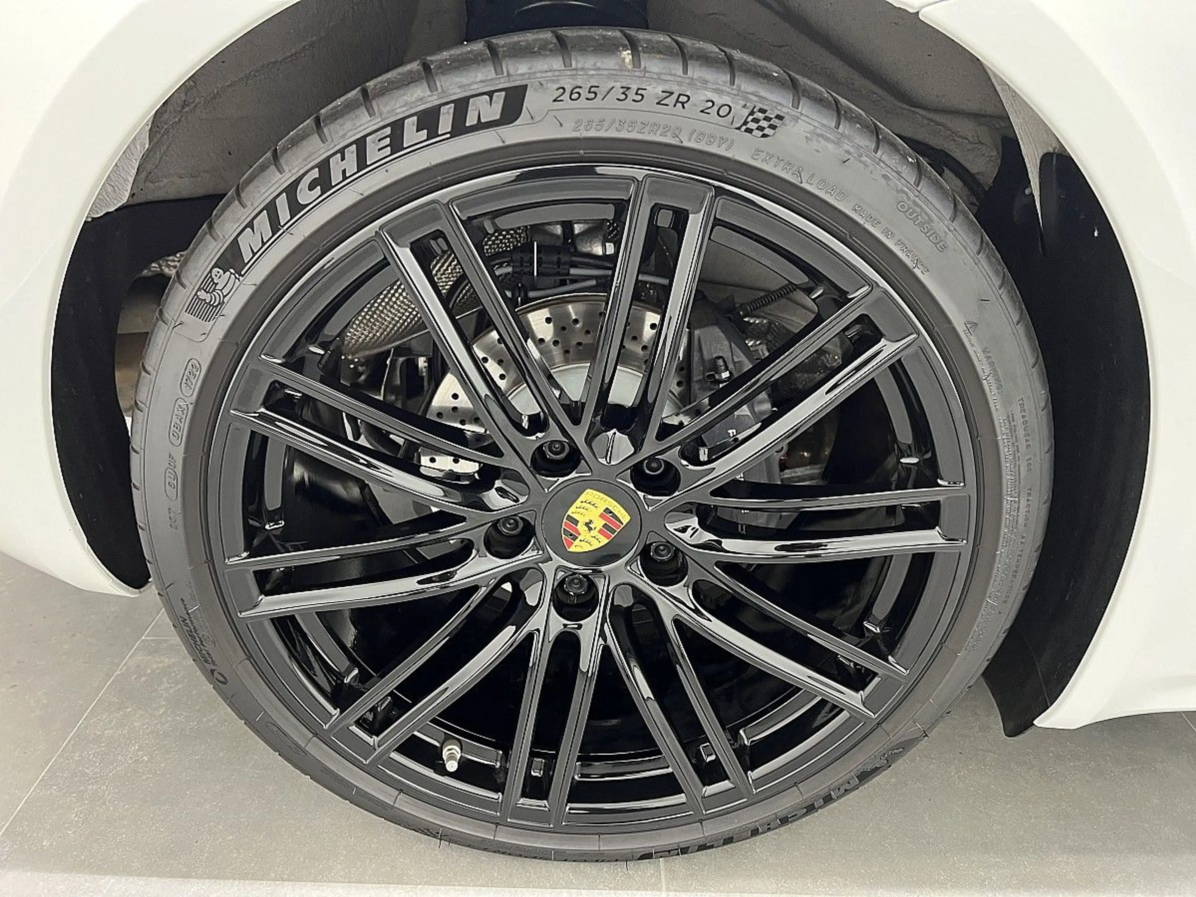 Porsche Boxster 718 PDK 20",Bose, Rfk, Sportendrohre, ... — photo 9