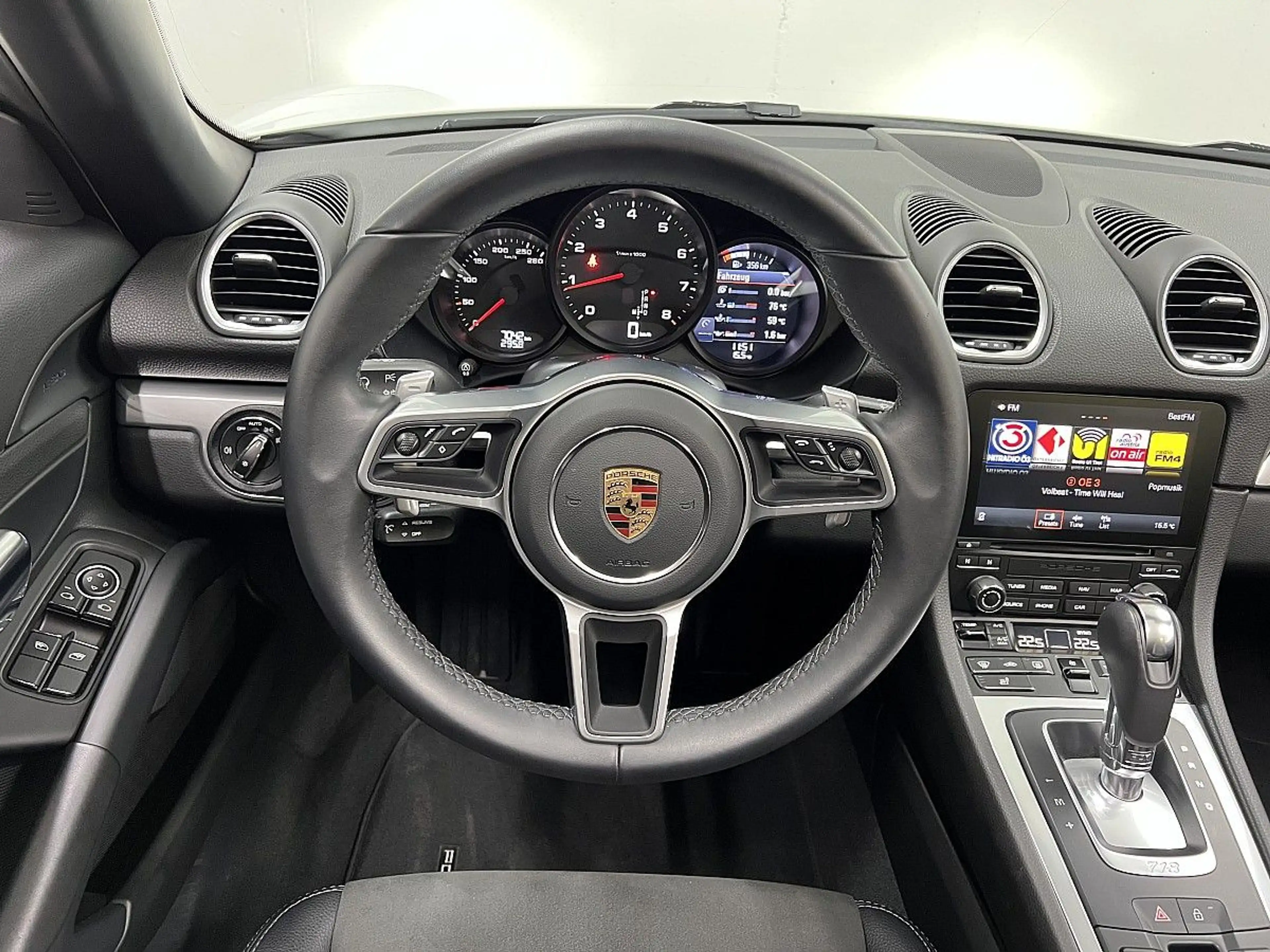 Porsche Boxster 718 PDK 20",Bose, Rfk, Sportendrohre, ... — photo 12