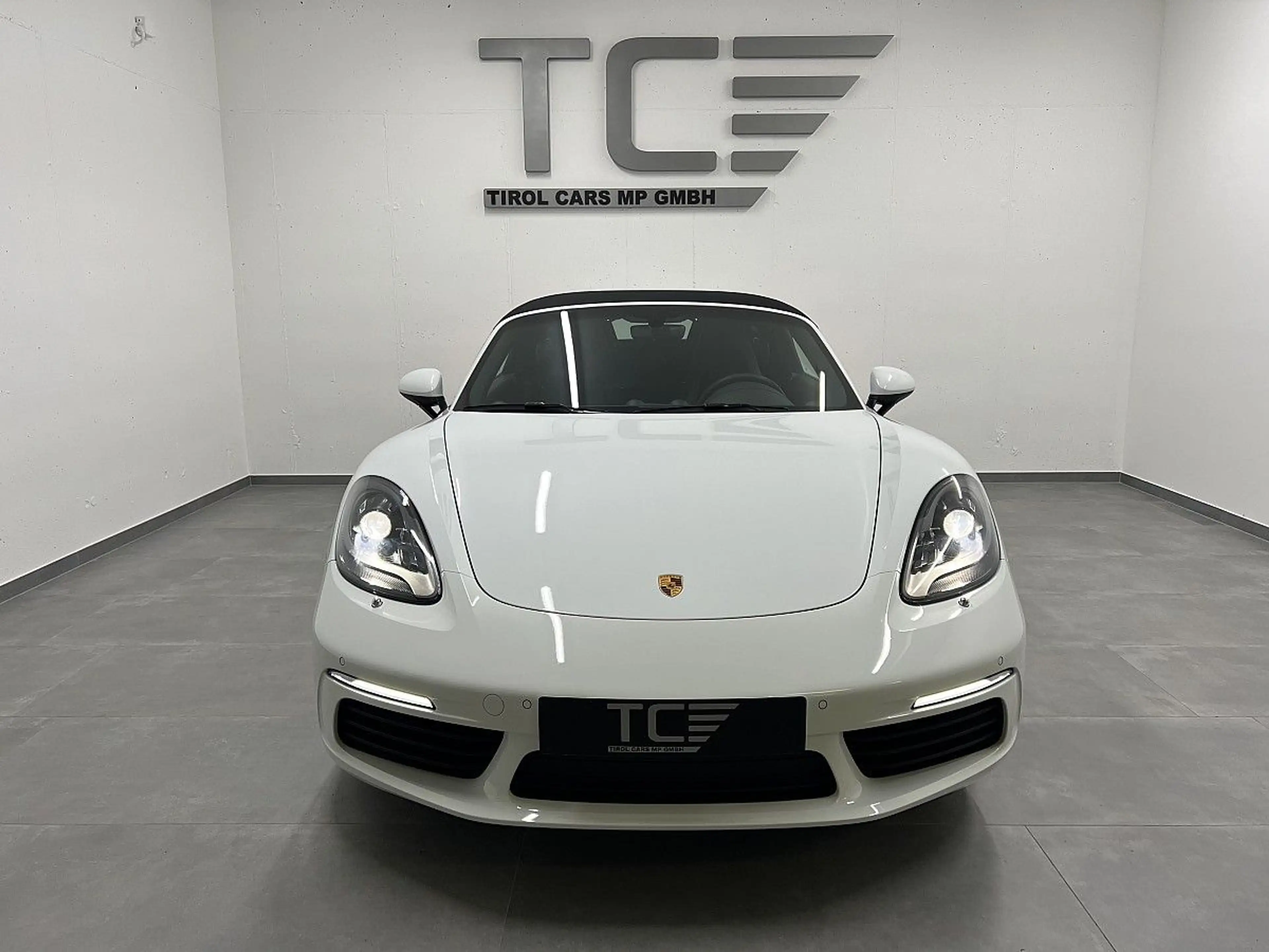 Porsche Boxster 718 PDK 20",Bose, Rfk, Sportendrohre, ... — photo 2