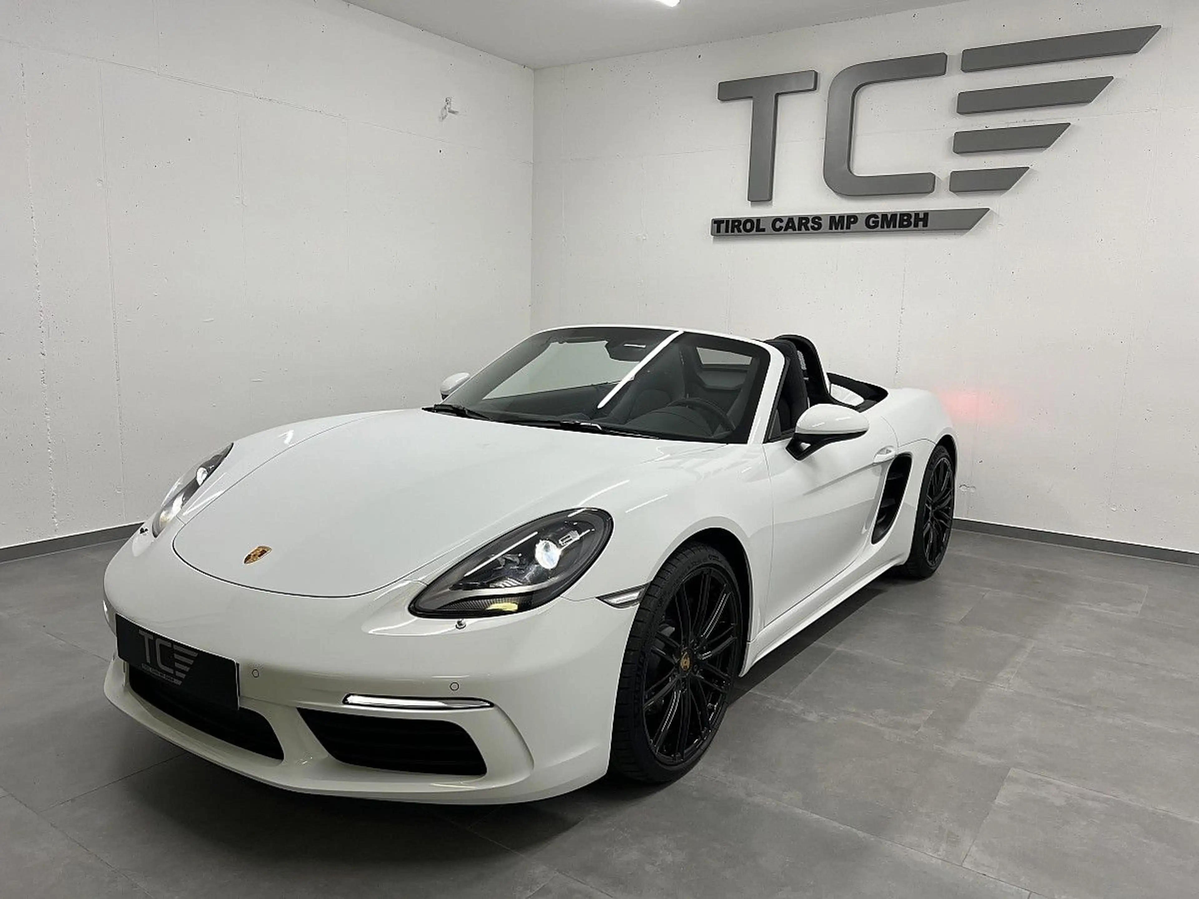Porsche Boxster 718 PDK 20",Bose, Rfk, Sportendrohre, ... — photo 3