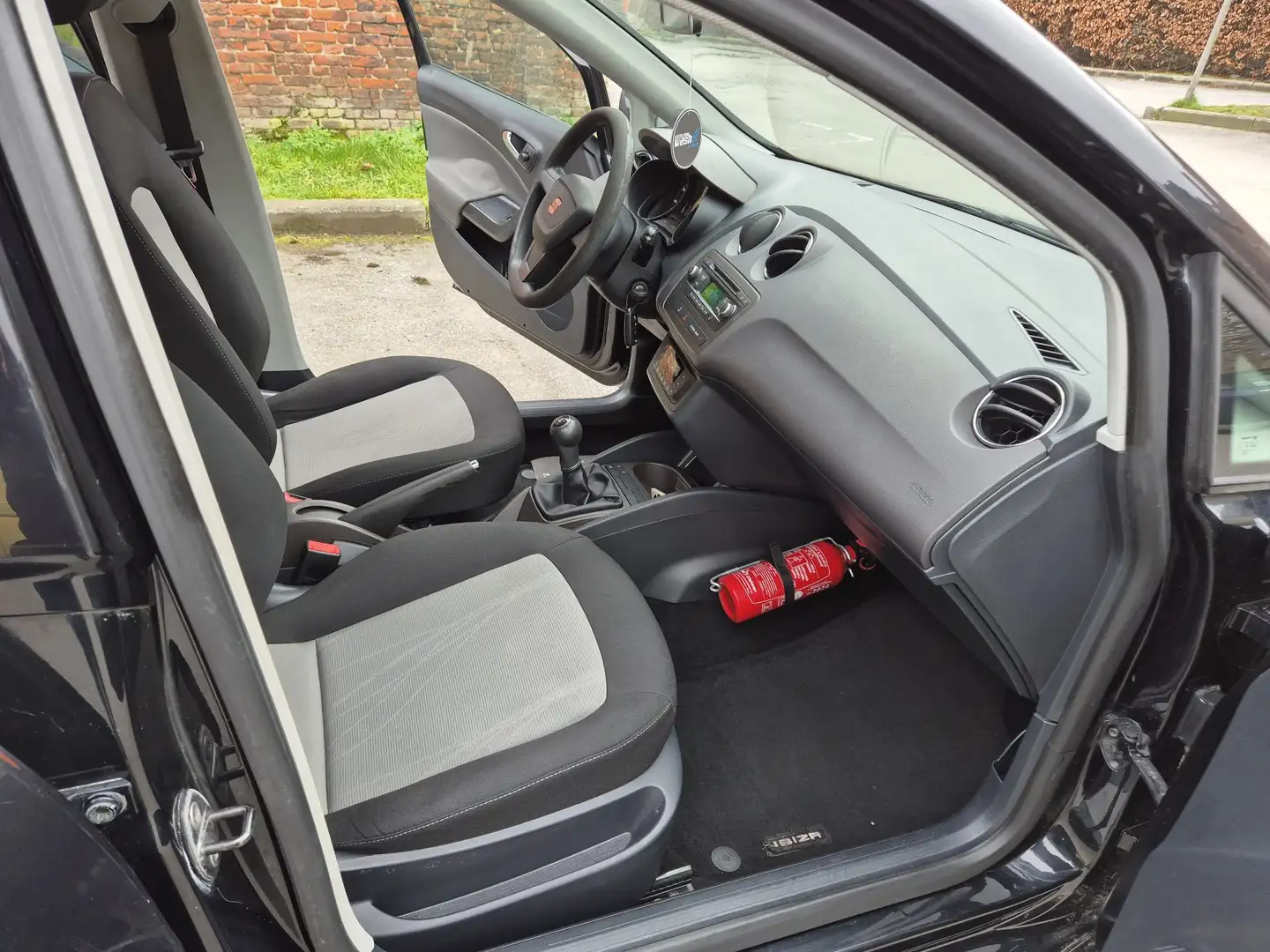 SEAT Ibiza ST 1.6 CR TDi I-TECH Style - 1