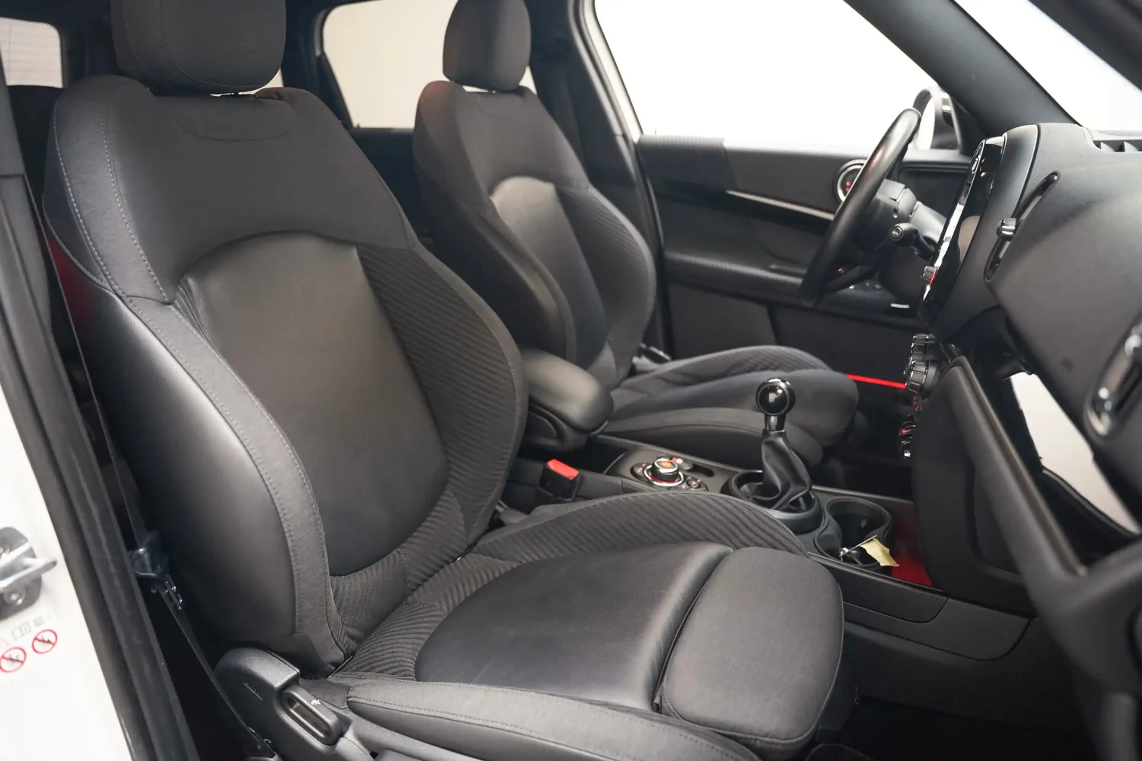 MINI Cooper Countryman 1.5 Dutch Made Edition. [ Apple CarPlay Climate co — photo 13