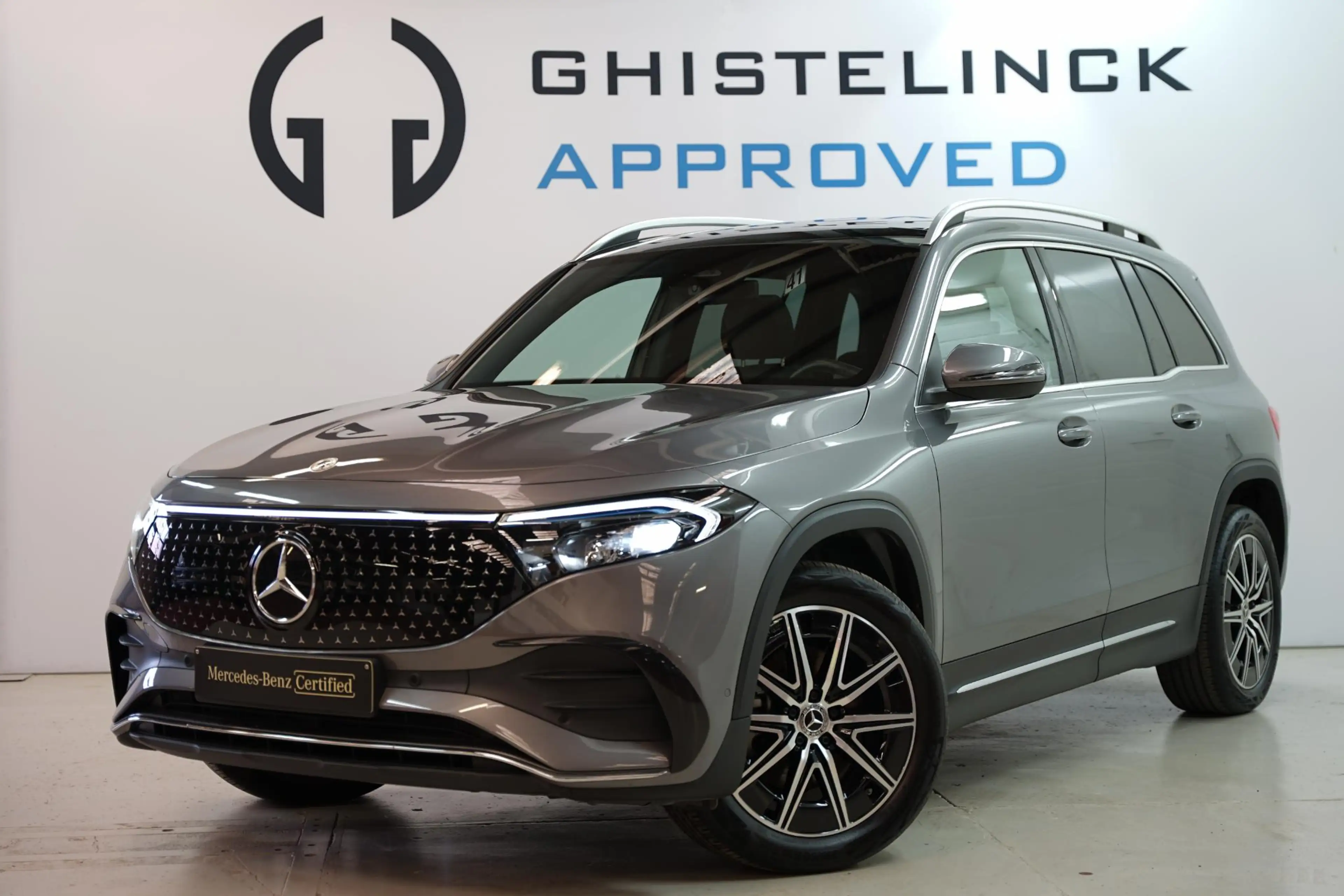 Mercedes-Benz EQB 250 EQB 250+ Star Edition AMG- Line|Panoramisch schuif — photo 2