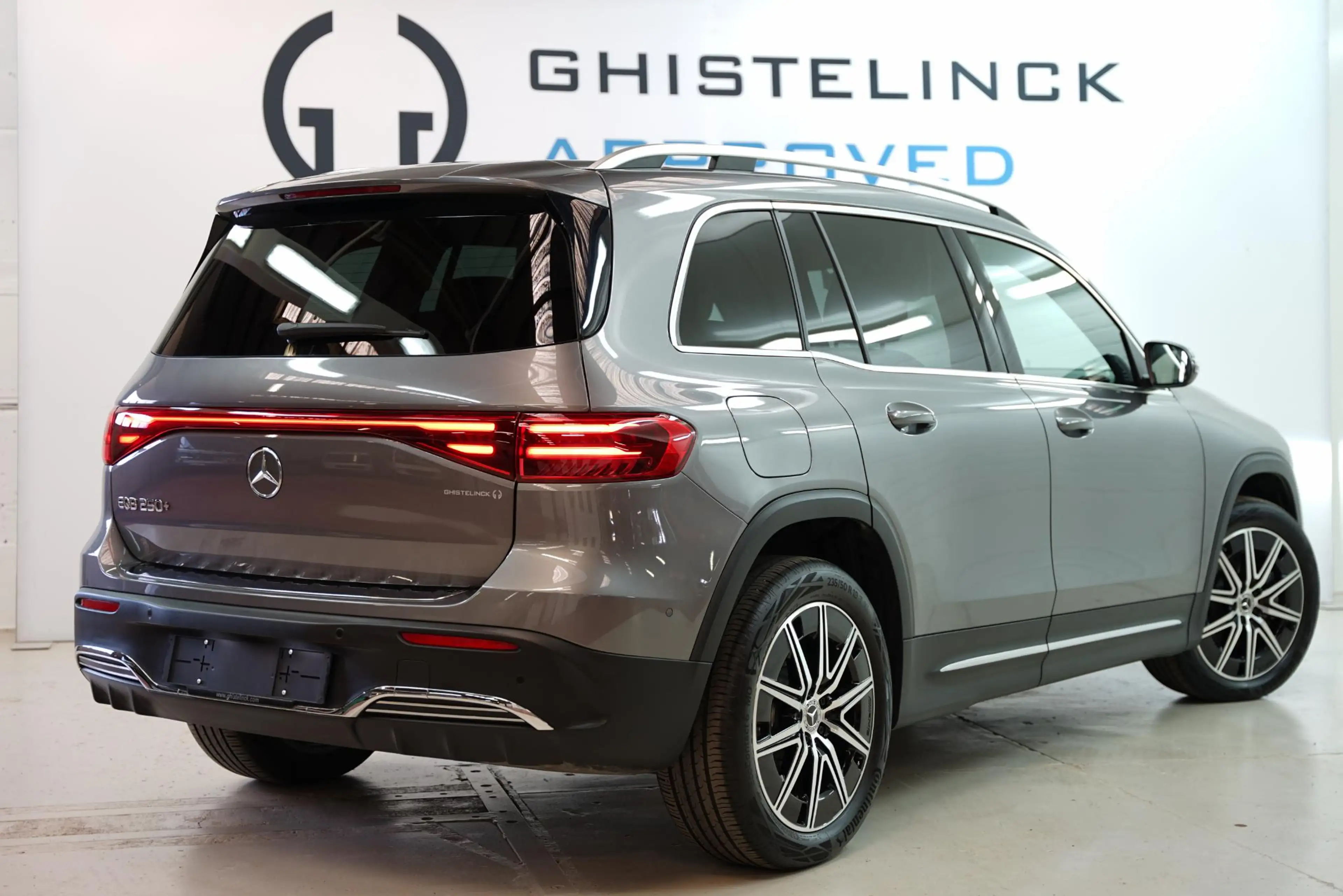 Mercedes-Benz EQB 250 EQB 250+ Star Edition AMG- Line|Panoramisch schuif — photo 6