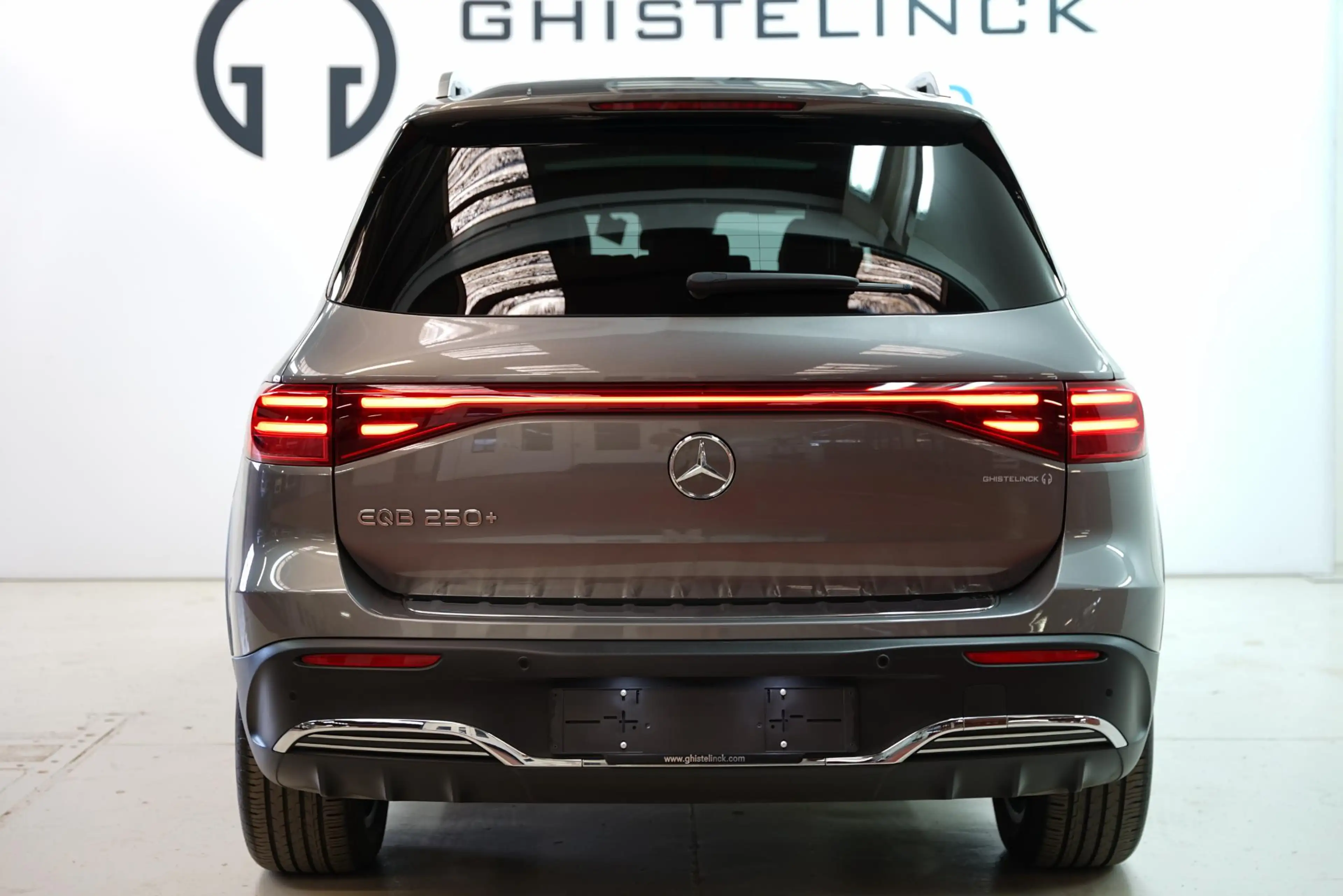 Mercedes-Benz EQB 250 EQB 250+ Star Edition AMG- Line|Panoramisch schuif — photo 7