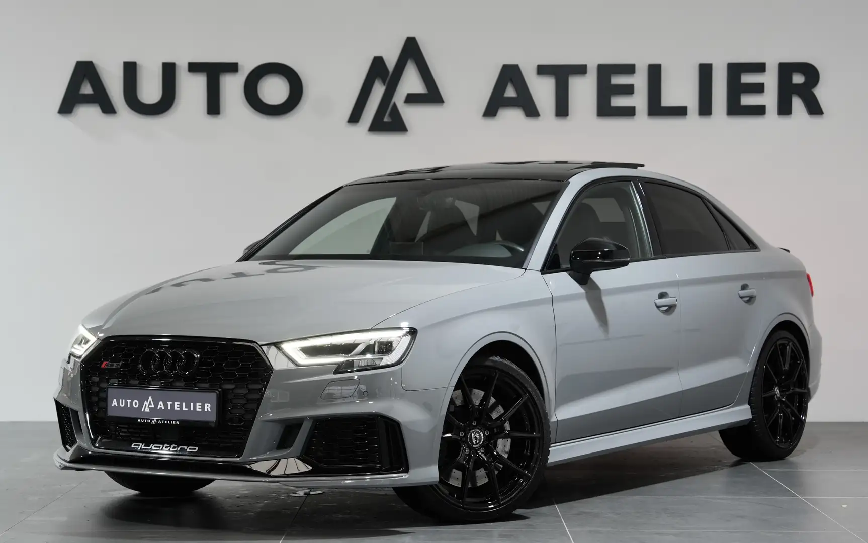 Audi RS3 S-AGA*MATRIX*PANO*VIRTUAL*SCHALE*R.KAM* Grijs - 2