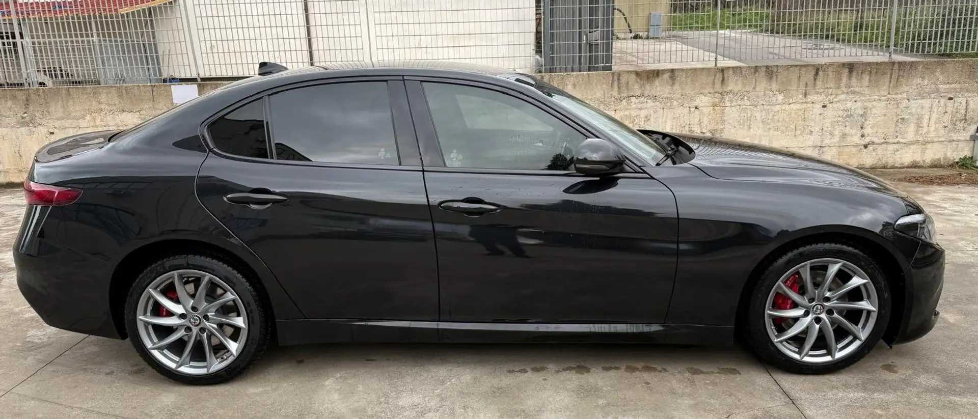 Alfa Romeo Giulia Giulia 2016 2.2 t Veloce Q4 210cv awd auto Nero - 2