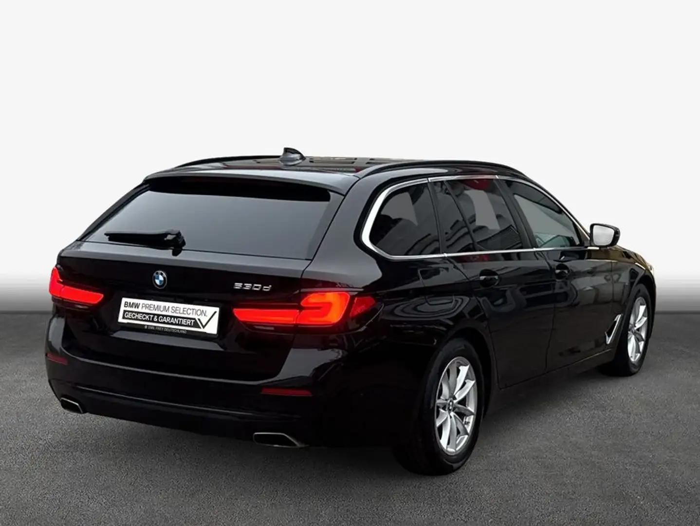 BMW 530 d Touring Aut. Schwarz - 2