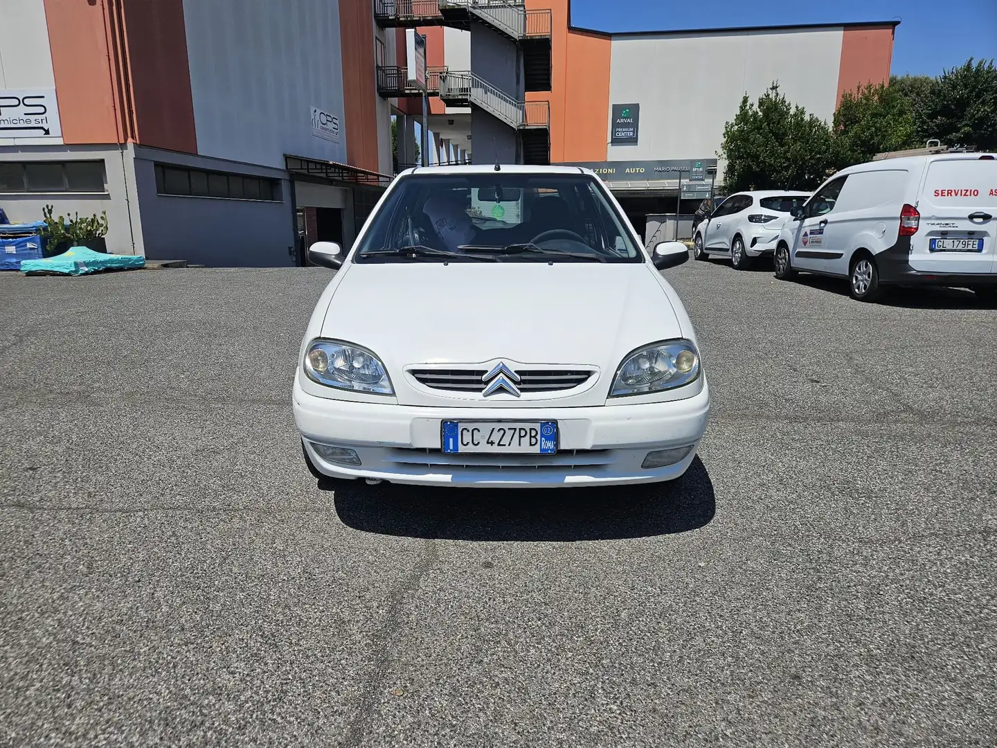 Citroen SAXO Saxo 3p 1.1 Elegance Blanc - 2