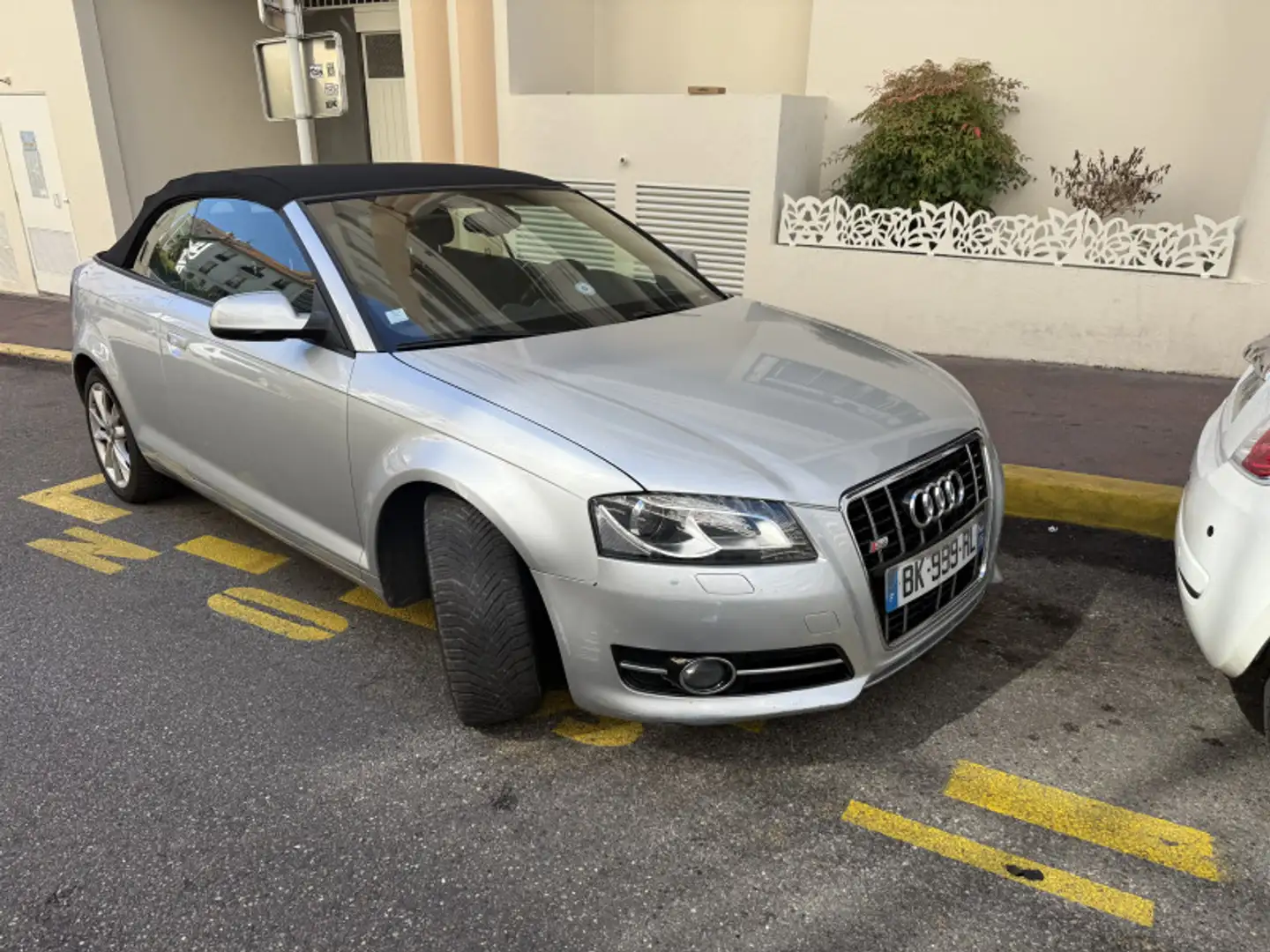Audi Cabriolet 2.0 TDI 140CH DPF START/STOP S LINE S TRONIC 6 Gris - 2