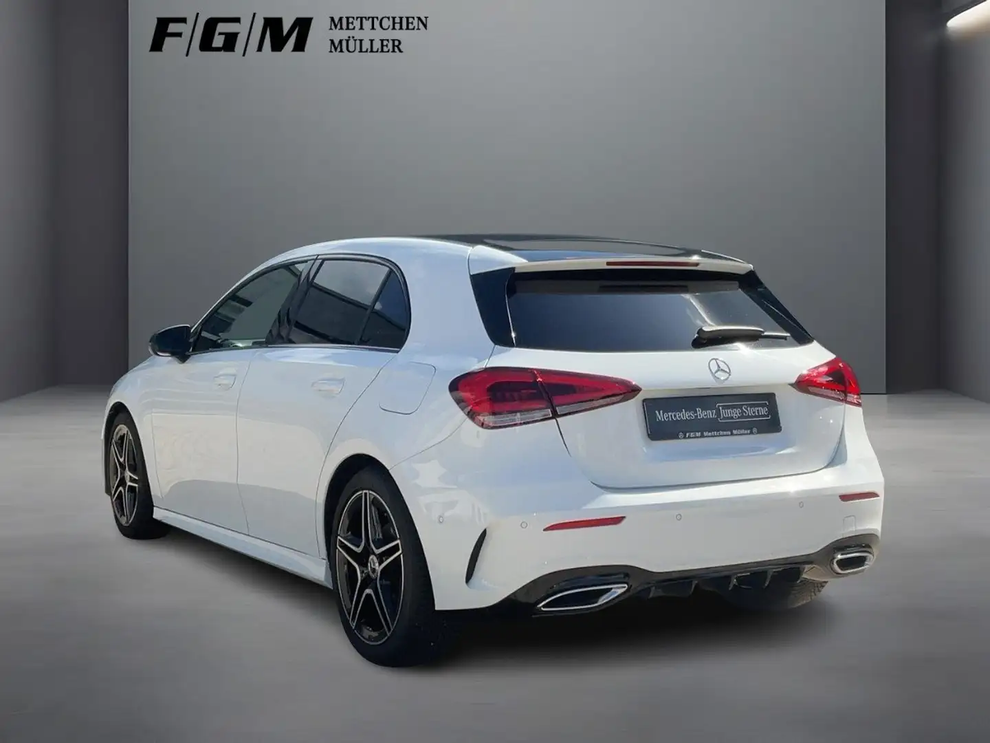 Mercedes-Benz A 180 AMG Line KeyGo|MBeam|Night|Kam|Keyless|LED Weiß - 2
