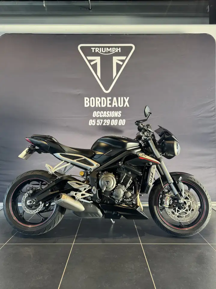 Triumph Street Triple 765