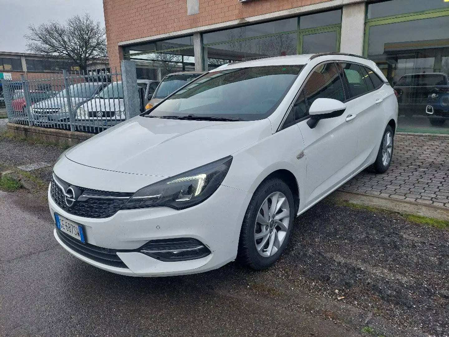 Opel Astra 1.5 CDTI 105 CV S&S Sports Tourer Business Eleganc Blanc - 1