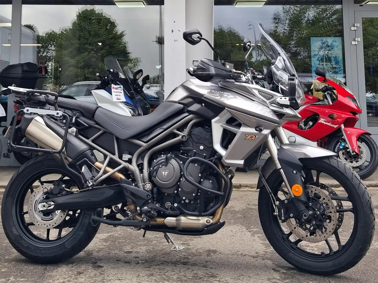 Triumph Tiger 800