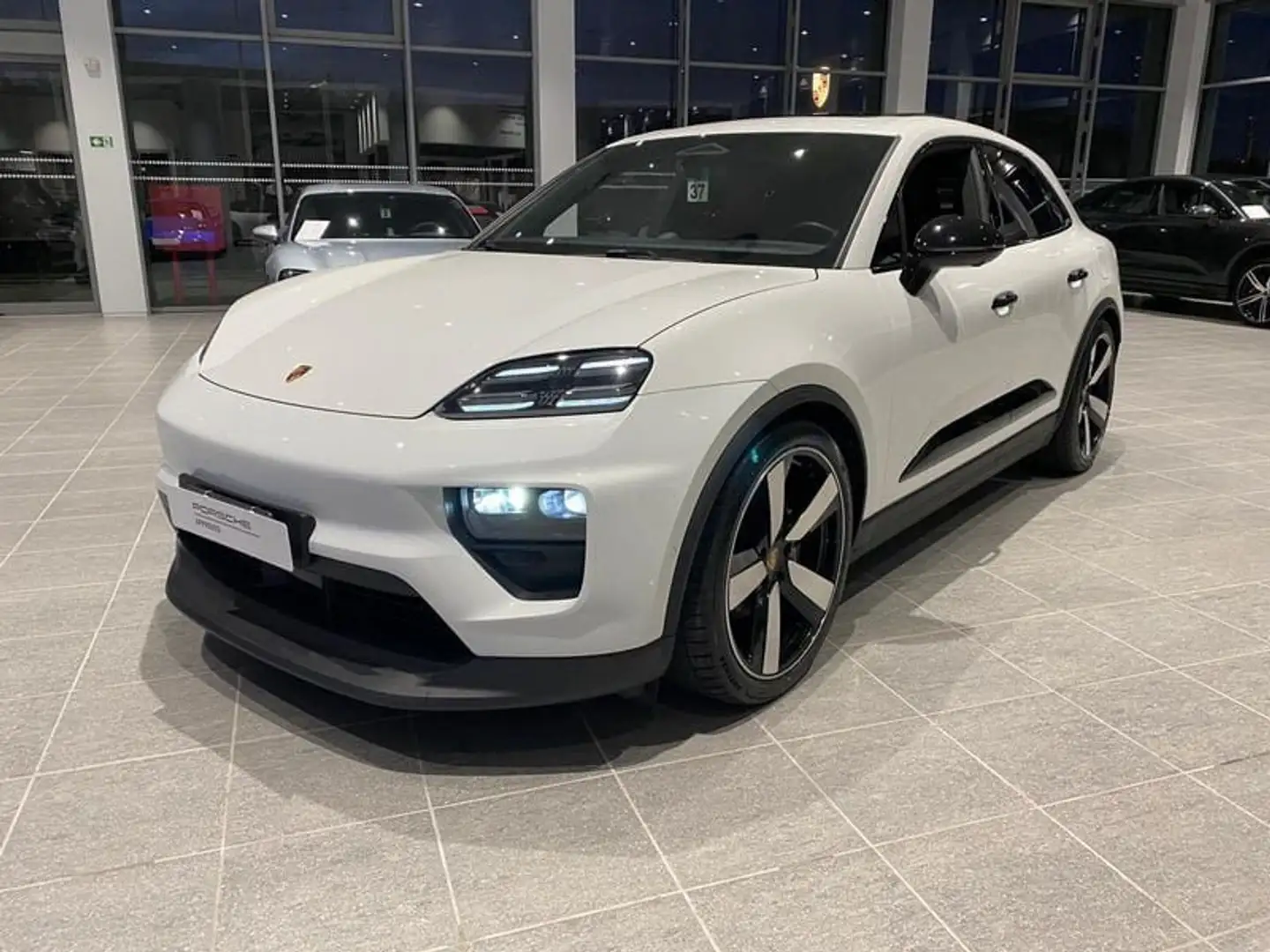 Porsche Macan MACAN 4 BEV - IVA Esposta Bianco - 1