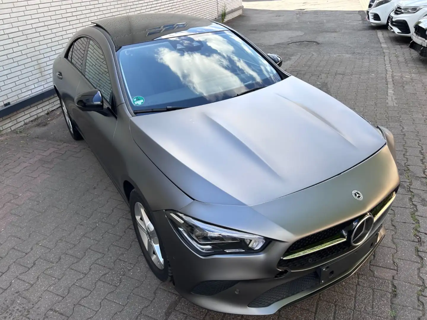 Mercedes-Benz CLA 250 e Panorama Headup Distronic Leder 360° Gris - 1
