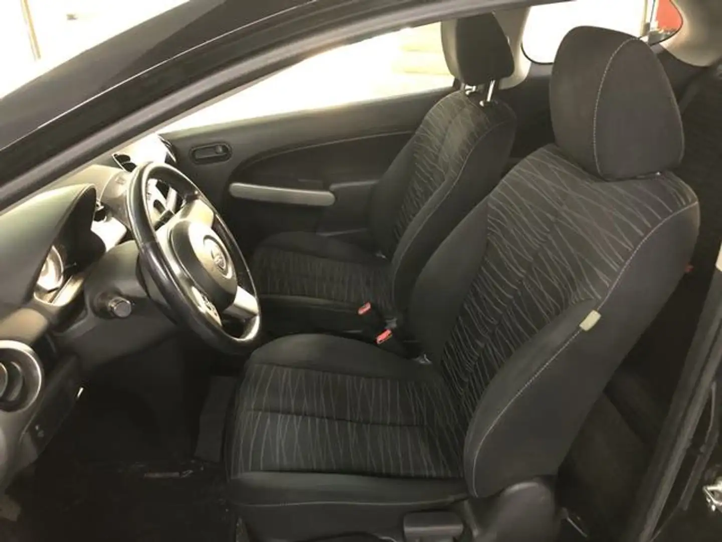 Mazda 2 1.3 Active+ 86 Noir - 2