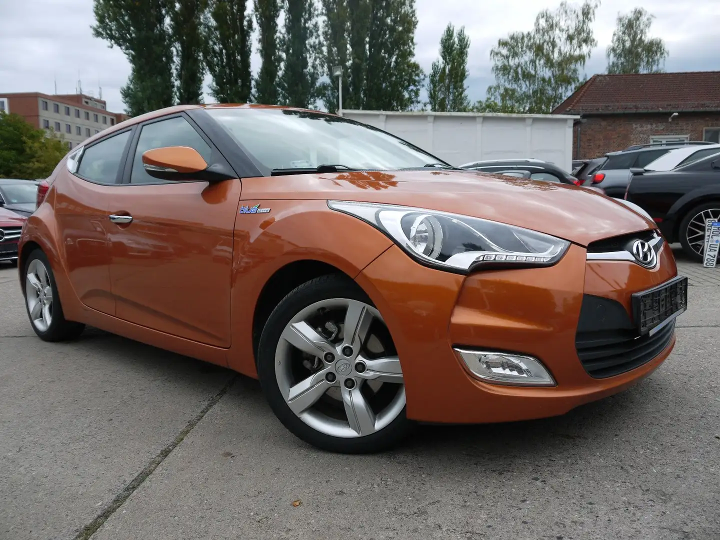 Hyundai VELOSTER 1,6 Ltr. - 103 KW / Blue - Drive Maro - 1