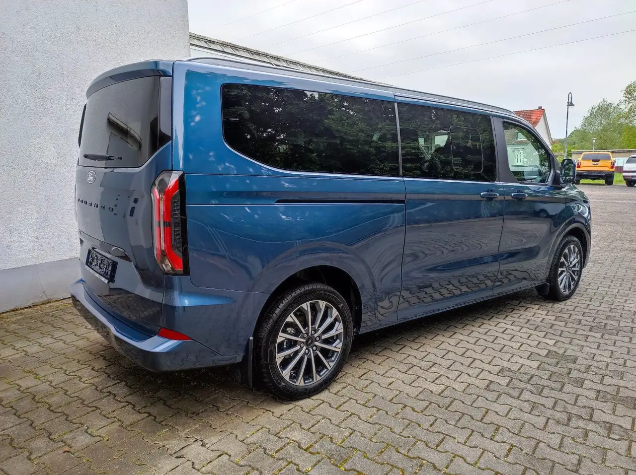 Ford Tourneo Custom 2026