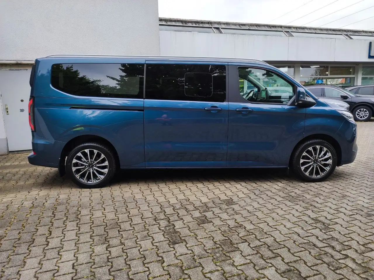 Ford Tourneo Custom 2026