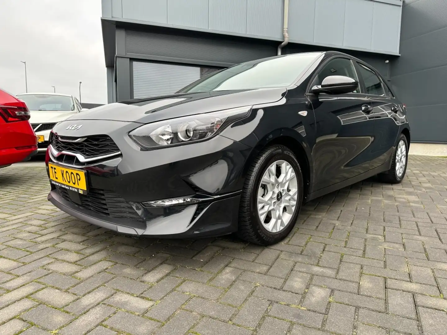 Kia Ceed / cee'd 1.0T-GDi Comfortline Camera Apple Carplay stoelver Zwart - 1