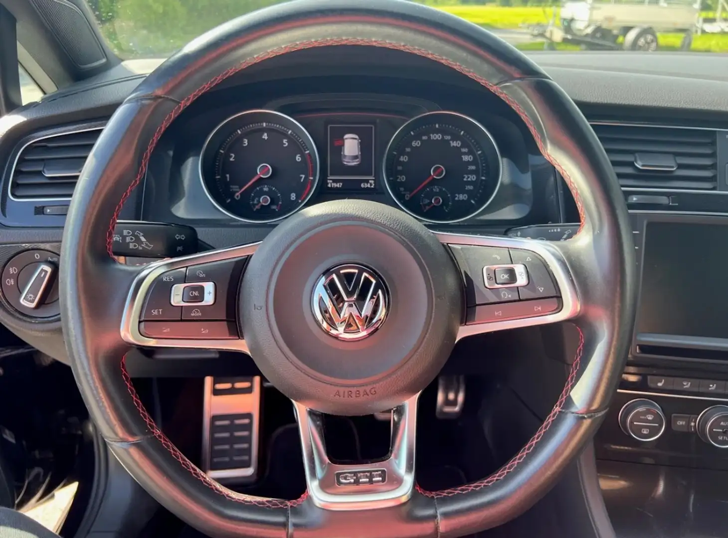 Volkswagen Golf GTI 5p 2.0 tsi Performance Nero - 2